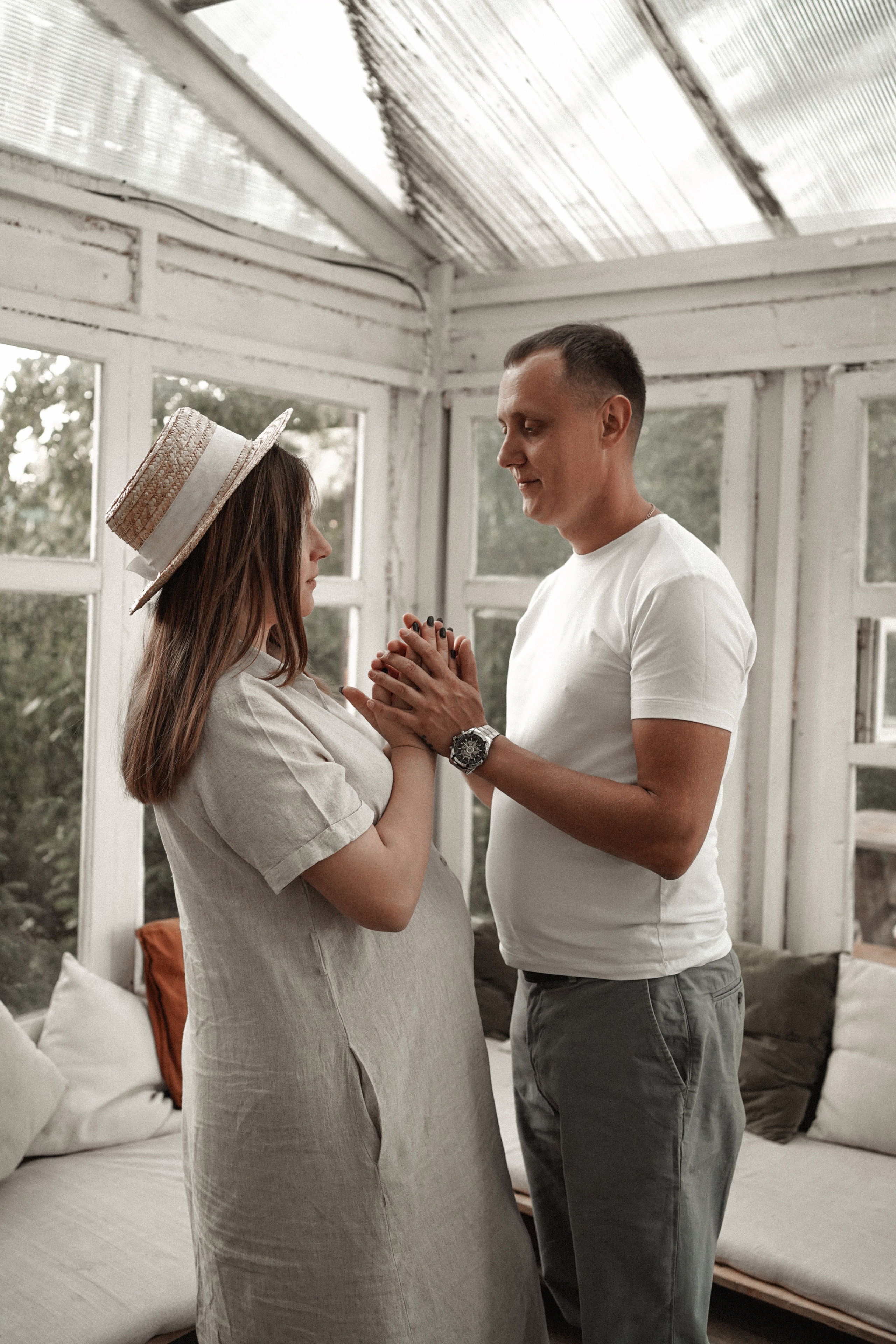 Семейный и свадебный фотограф в Ростове. Широкий спектр локаций. Свадебный фотограф в Ростове-на-Дону. Таинство Крещения и Венчания, семейные фотосессии. Алёна Чёботова