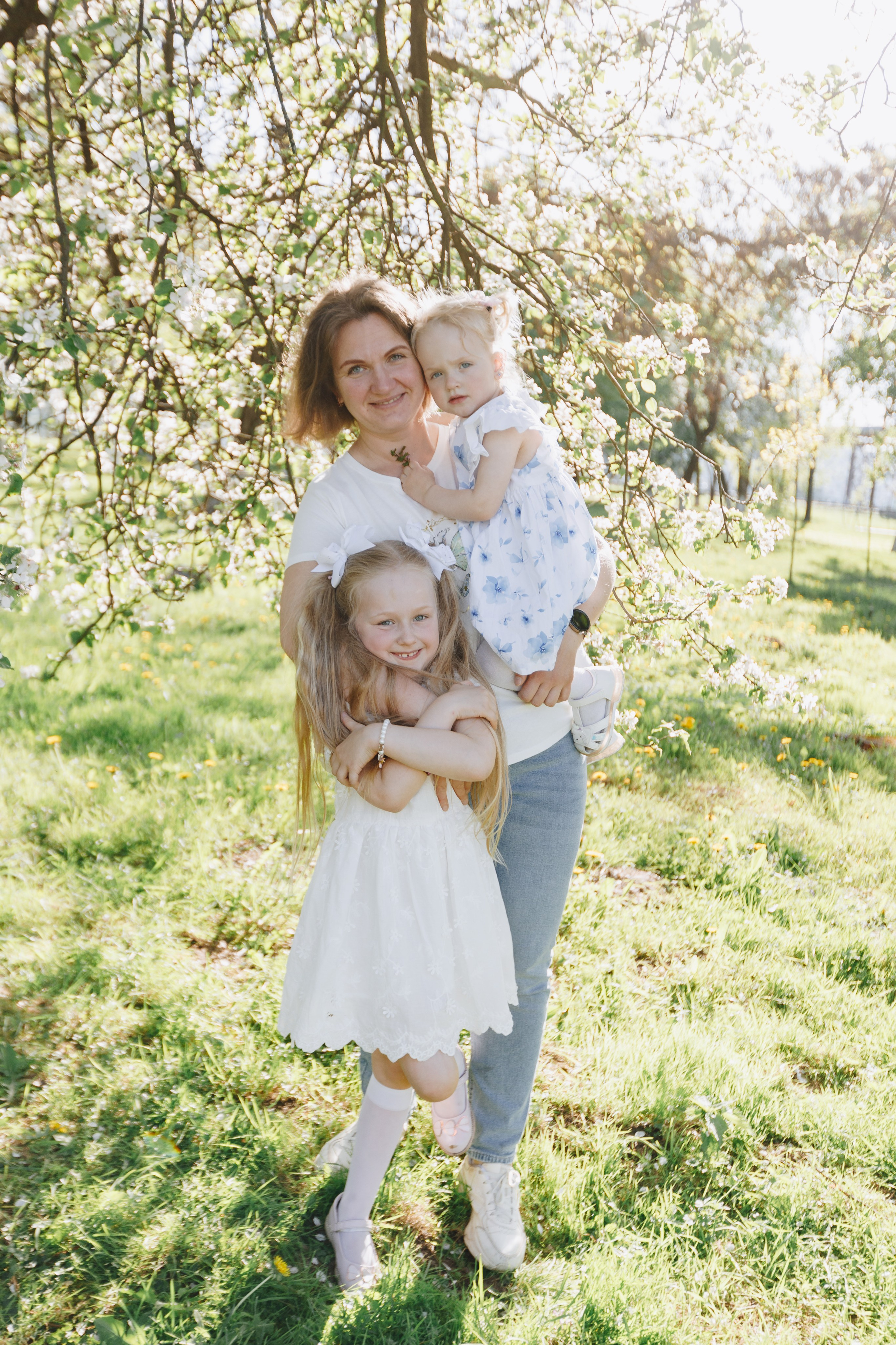 Семья весной. Свадебный семейный фотограф и видеограф Гомель Минск Беларусь Европа