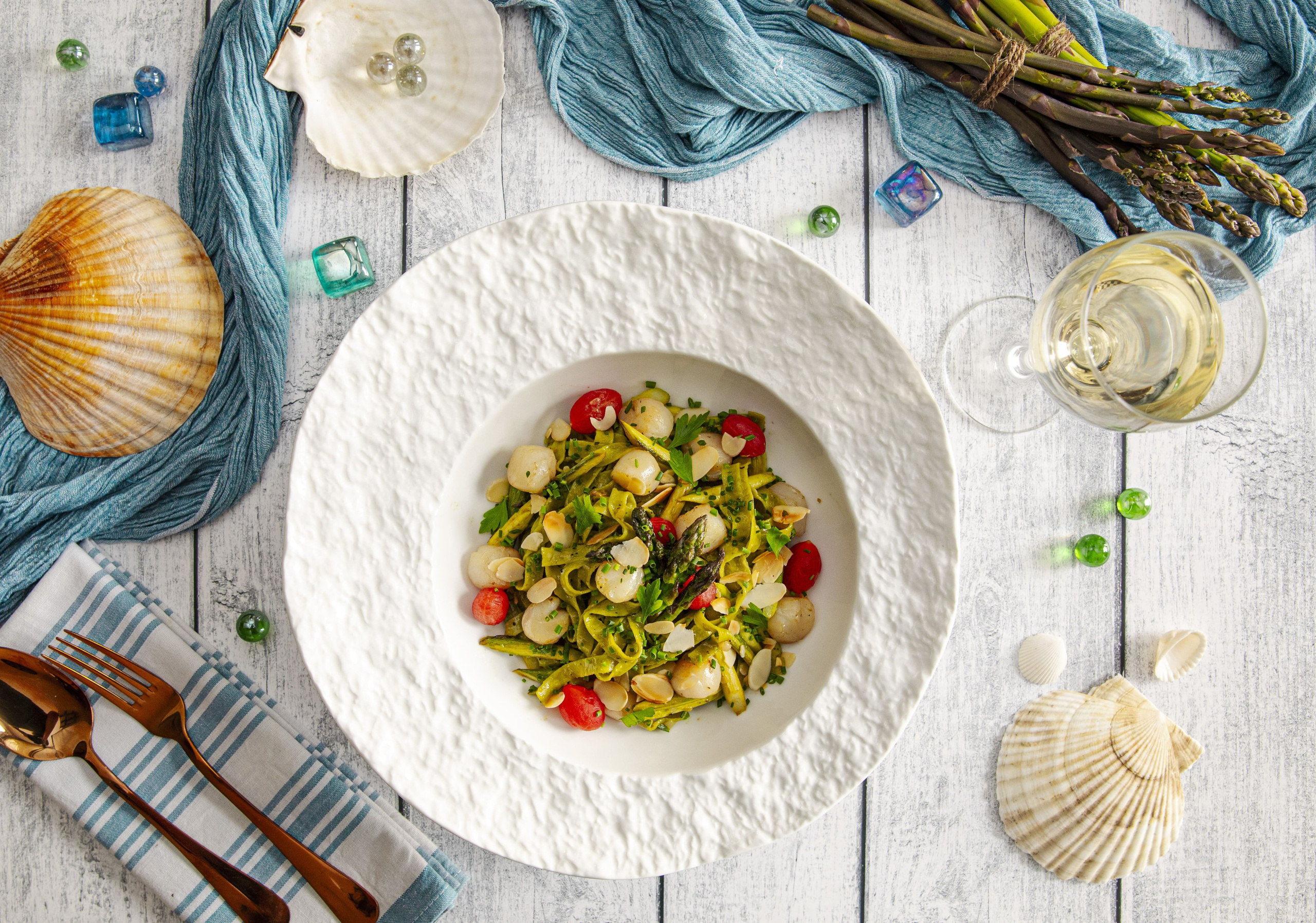 Художественная съёмка блюд с участием фуд-стилиста. Фуд-фотограф Илья Милоданов съемка в Москве и Московской области