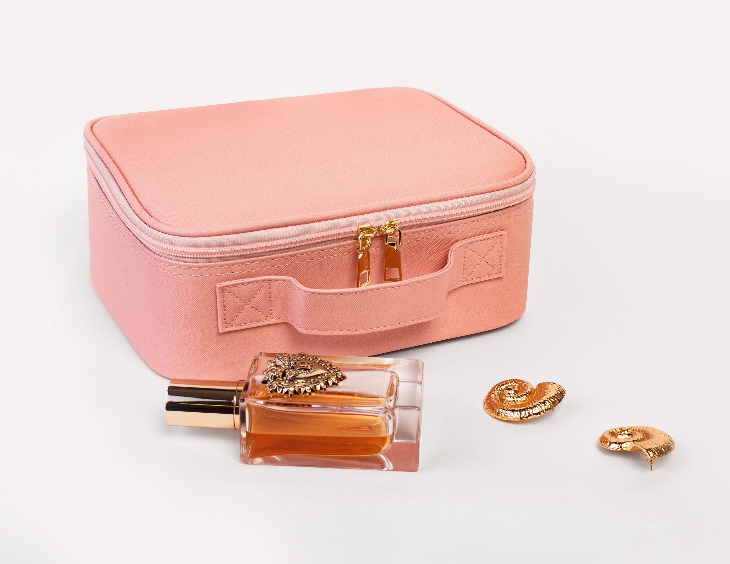 Предметные фото для маркетплейса. Портретный и Фитнес фотограф в Москве Владислава Рыбалкина