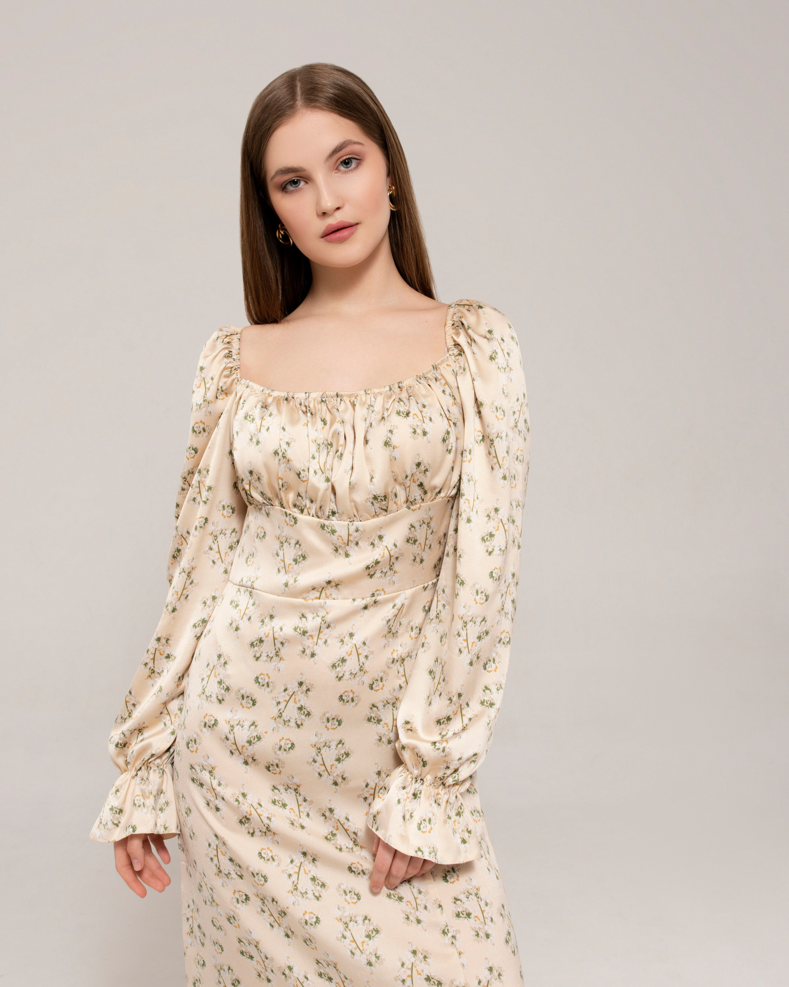 Лолита, 40-42 р-р, 170 рост. KED Production — продакшн из СПб. Создаём фото, видео и контент, который помогает брендам и селлерам продавать больше