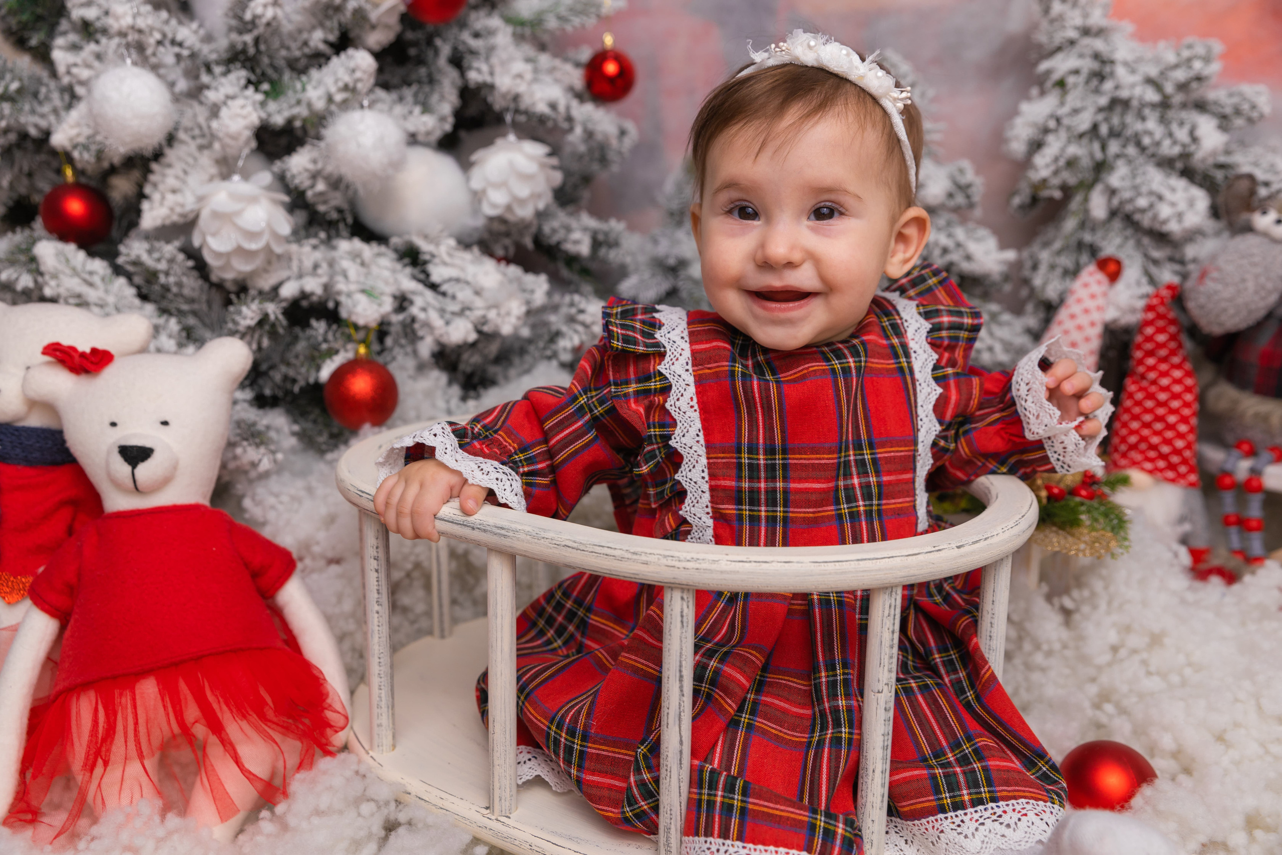 Малыши от 2 до 12 месяцев. Детский фотограф Сургут Надежда Фриз