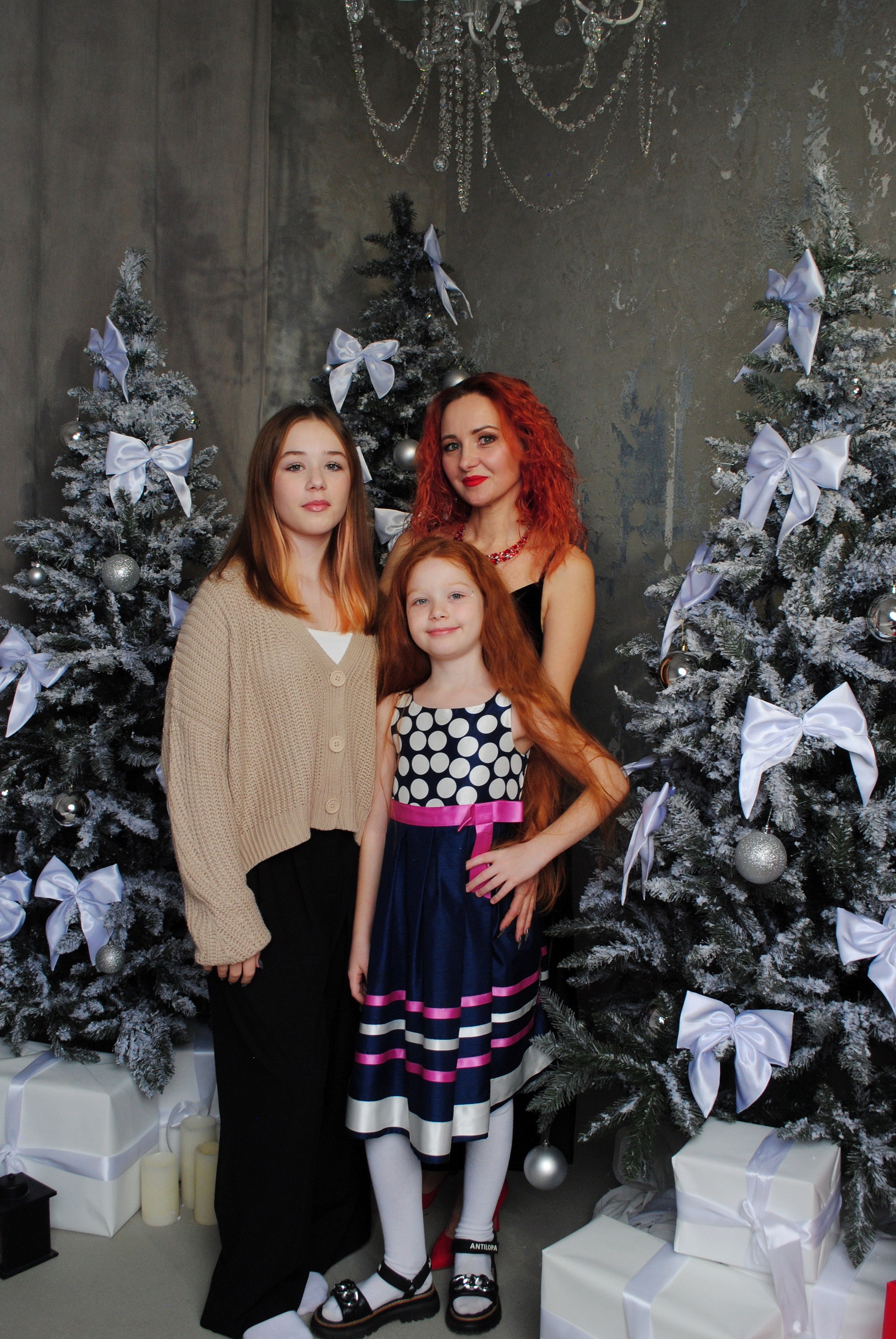 Галина и дочери. Фотограф Мария Мусаелян