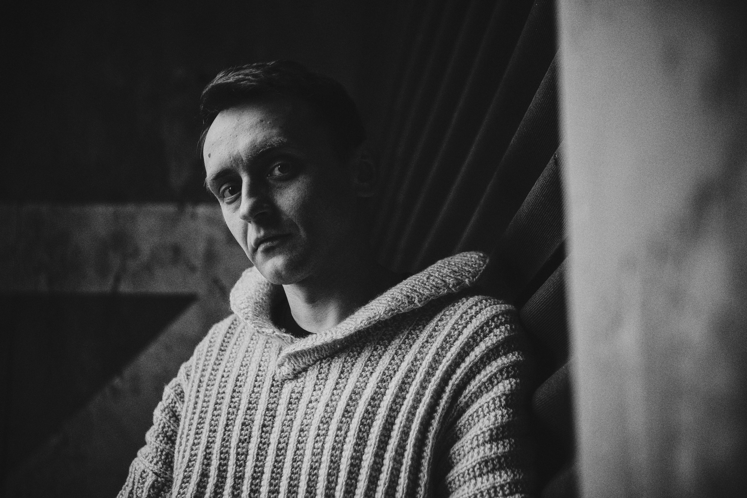 Мужской чб портрет. Фотограф пенза