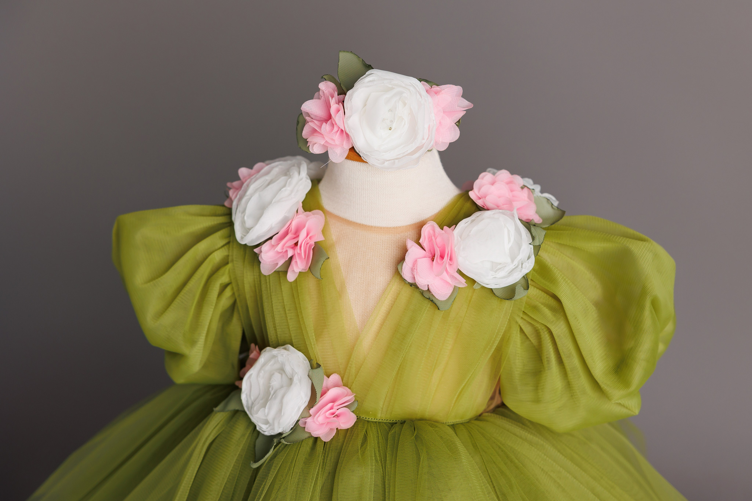 Реквизит для девочек от 6 месяцев до 2х лет. Фотостудия в Строгино