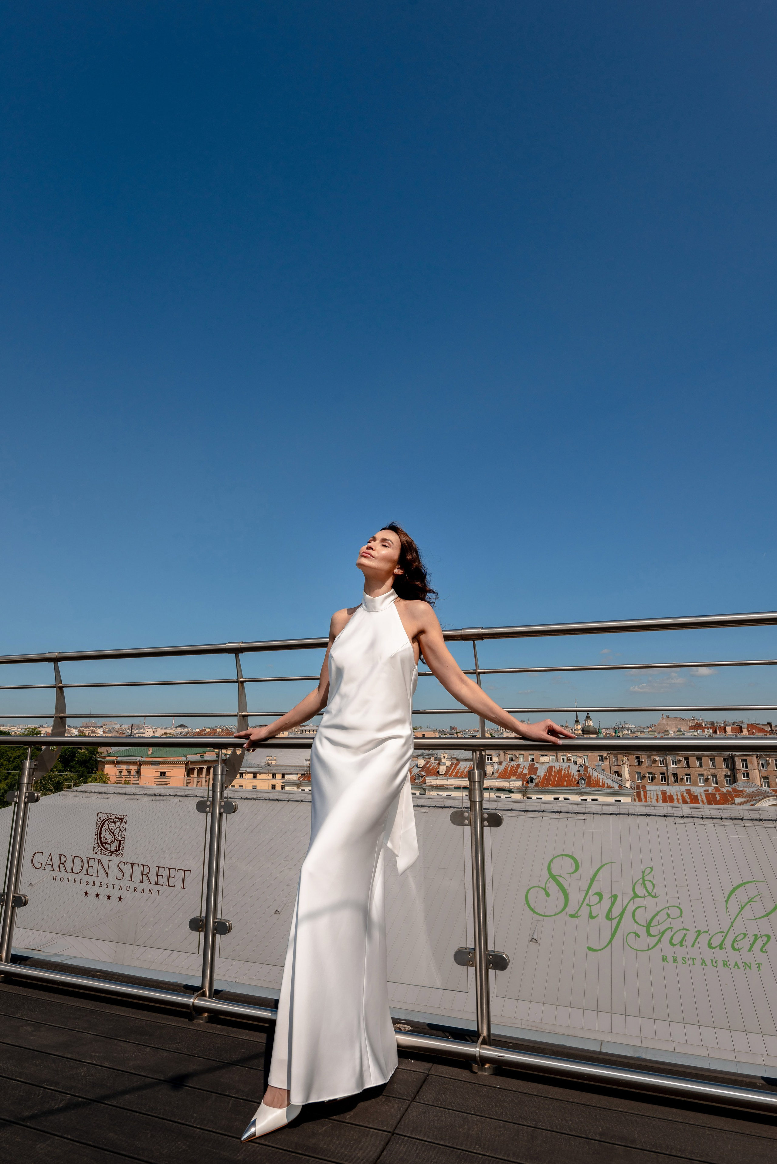 Алина и Алексей (прогулка на кабриолете, Академия Художеств, Екатерининский парк в Пушкине). Портретный, семейный и свадебный фотограф в Санкт-Петербурге и в Пушкине Ширяев Денис