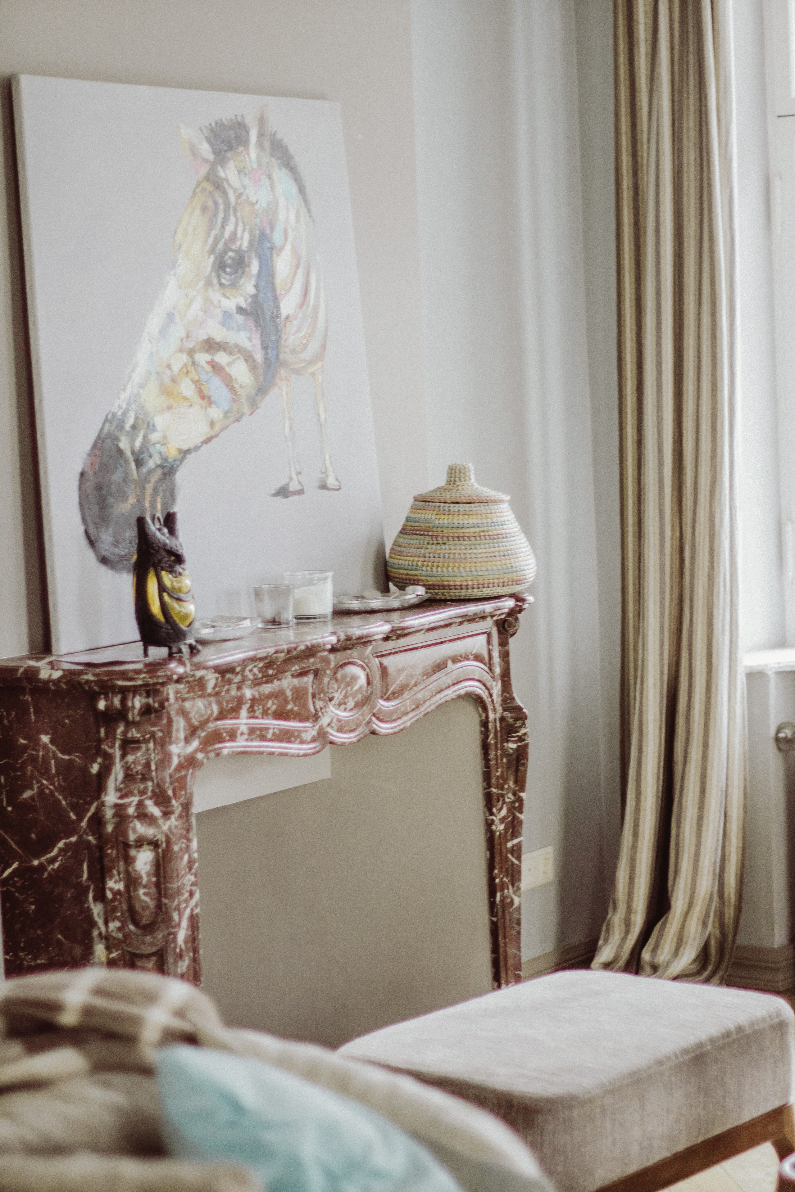 Уютная зимняя фотосессия для двоих дома