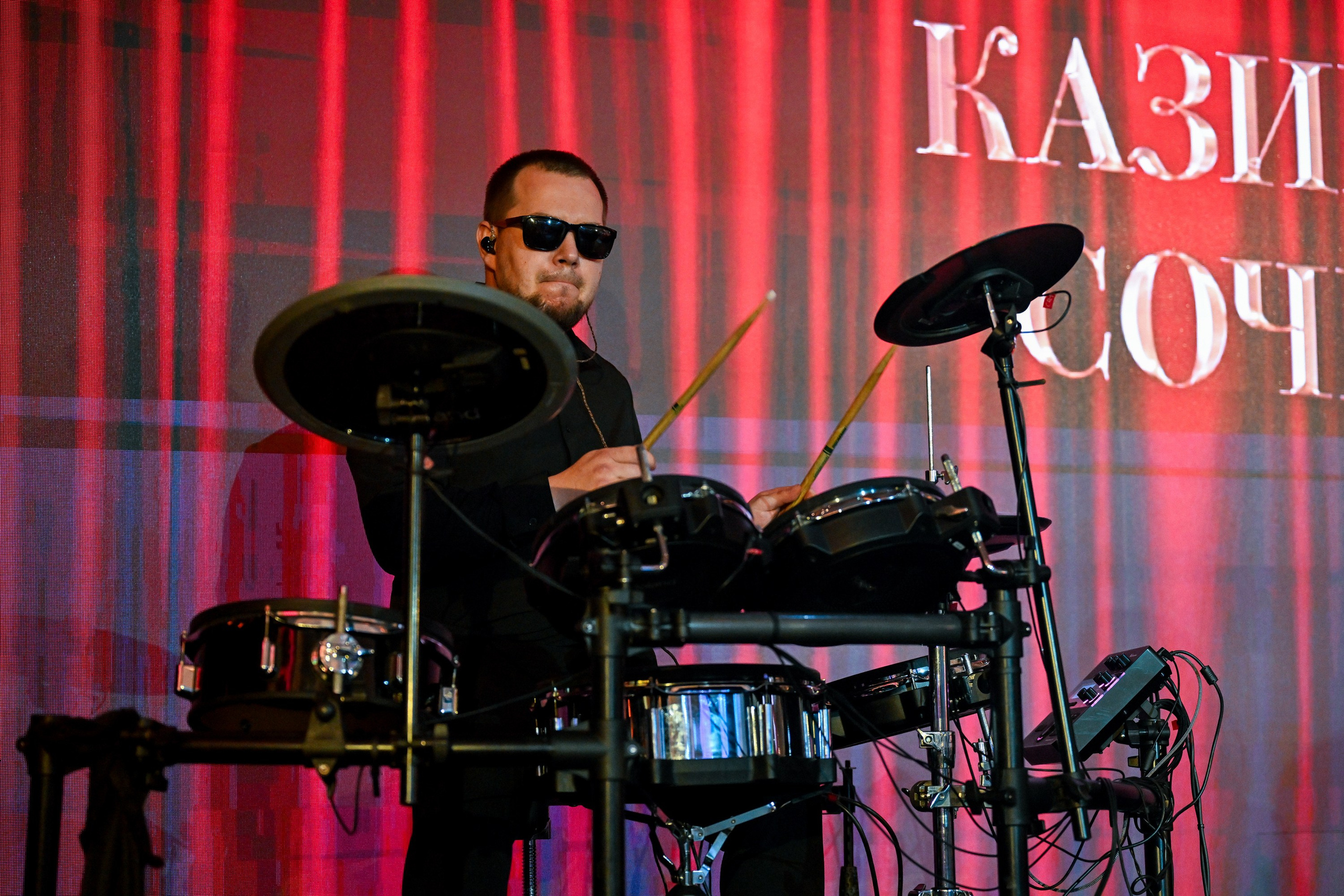 Кавер-группа «Стартрекс» (г.Сочи). Фотограф в Москве и МО Александр Шаров