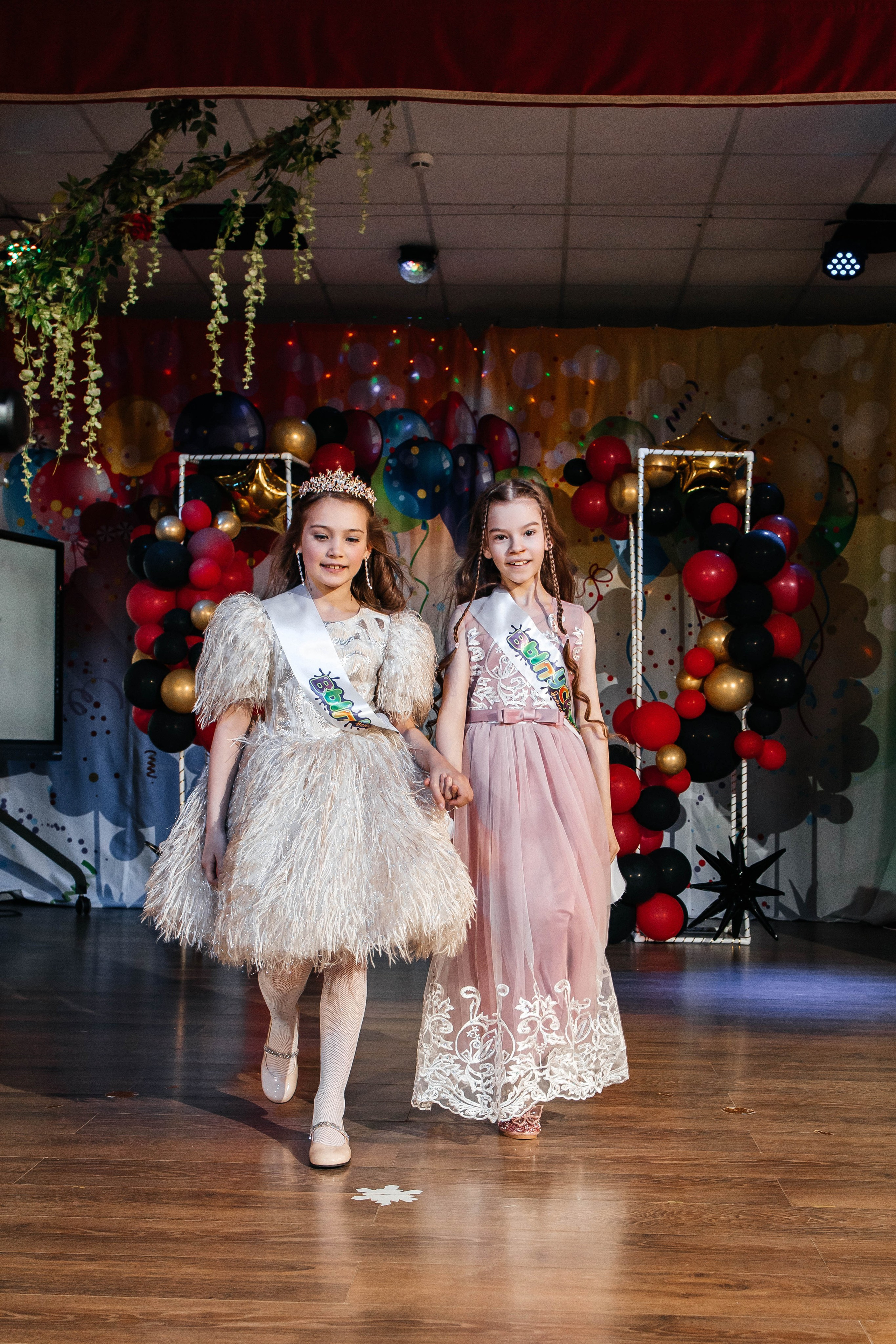 Выпускной в ЛИМПИК. Фотограф в Санкт-Петербурге Виктория Безверхая