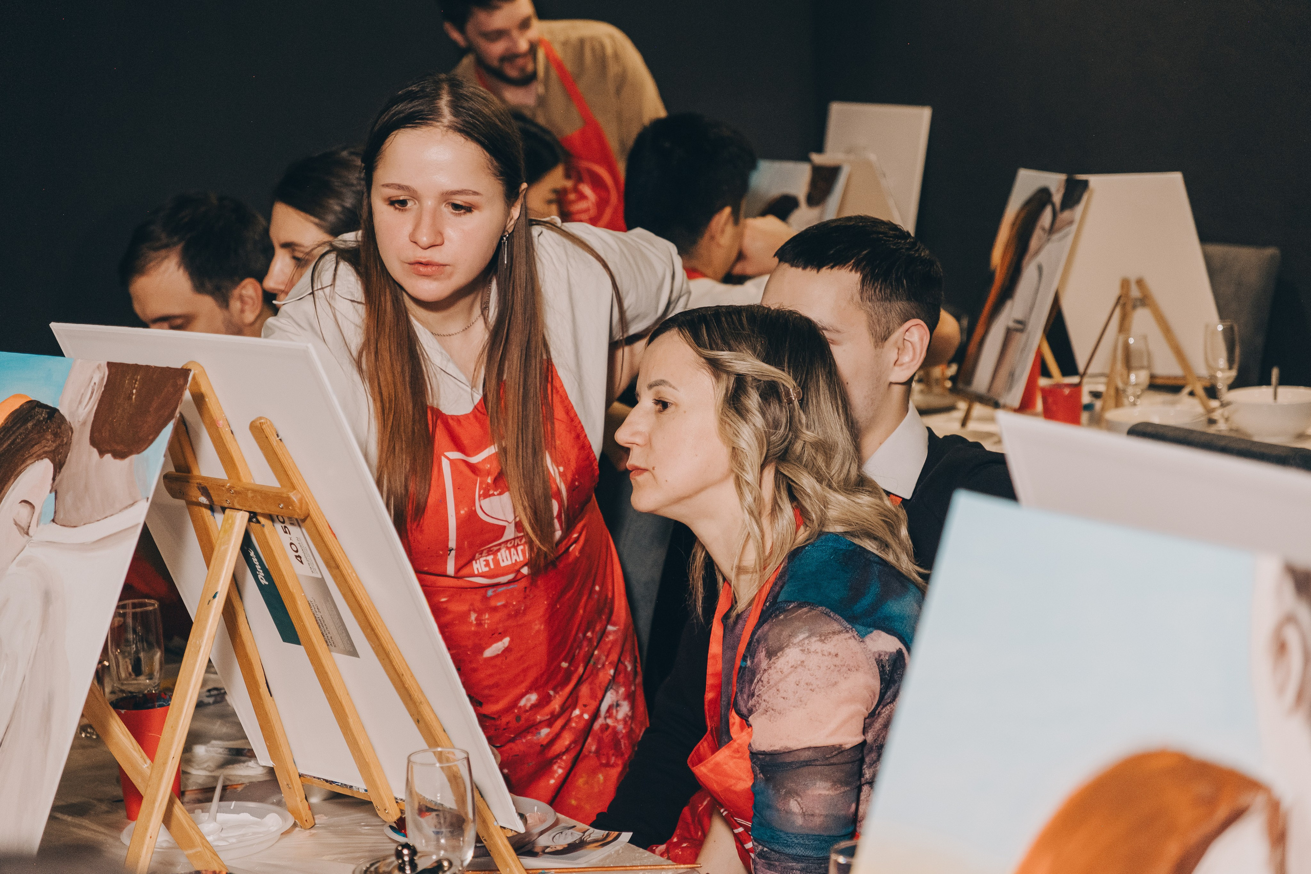 Без бокала — нет шагала. Фотограф в Иркутске Анна Мирошникова