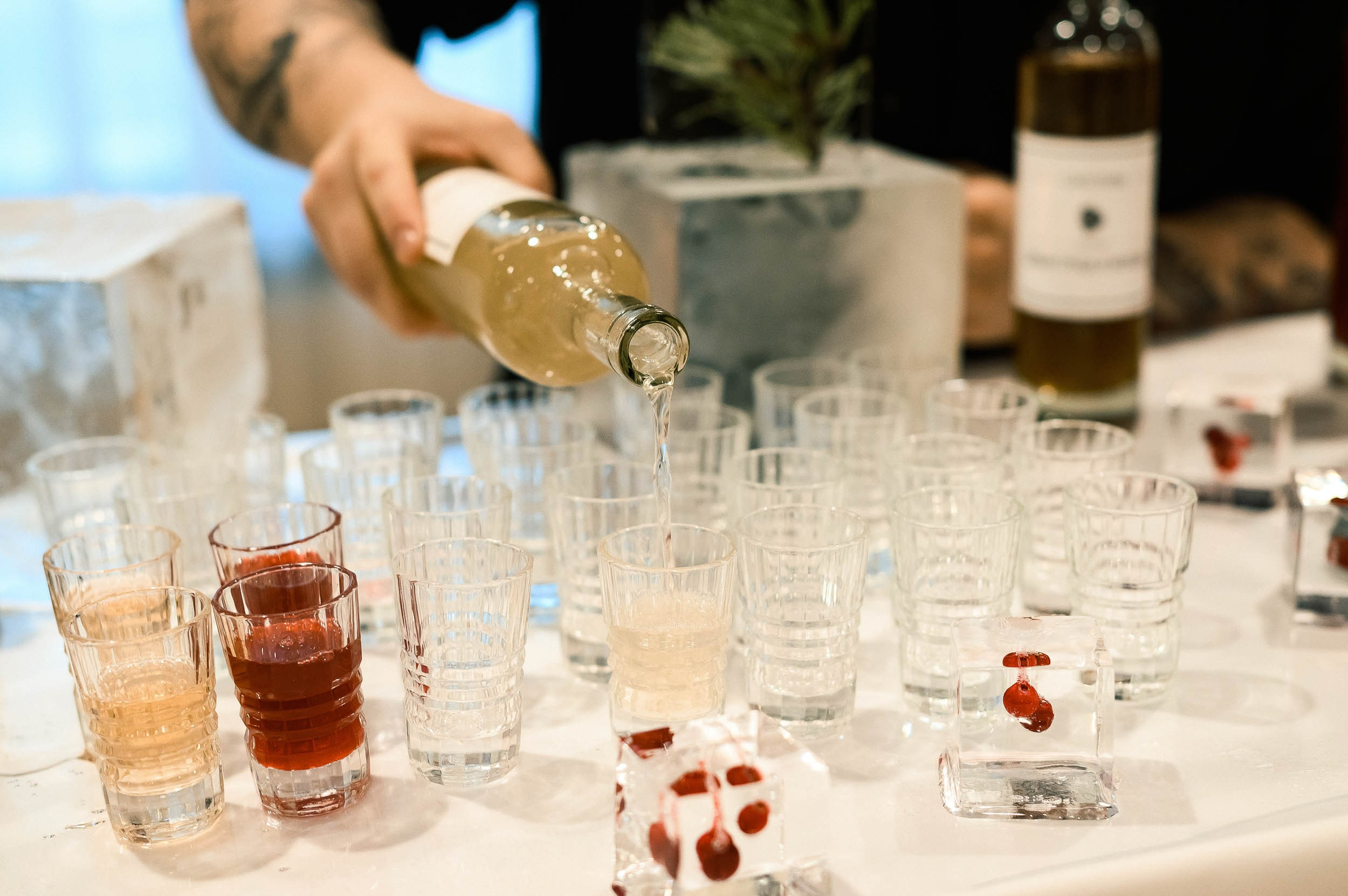 Сибирь на вкус 2025. Евгений Нисковских — свадебный и репортажный фотограф в Тюмени