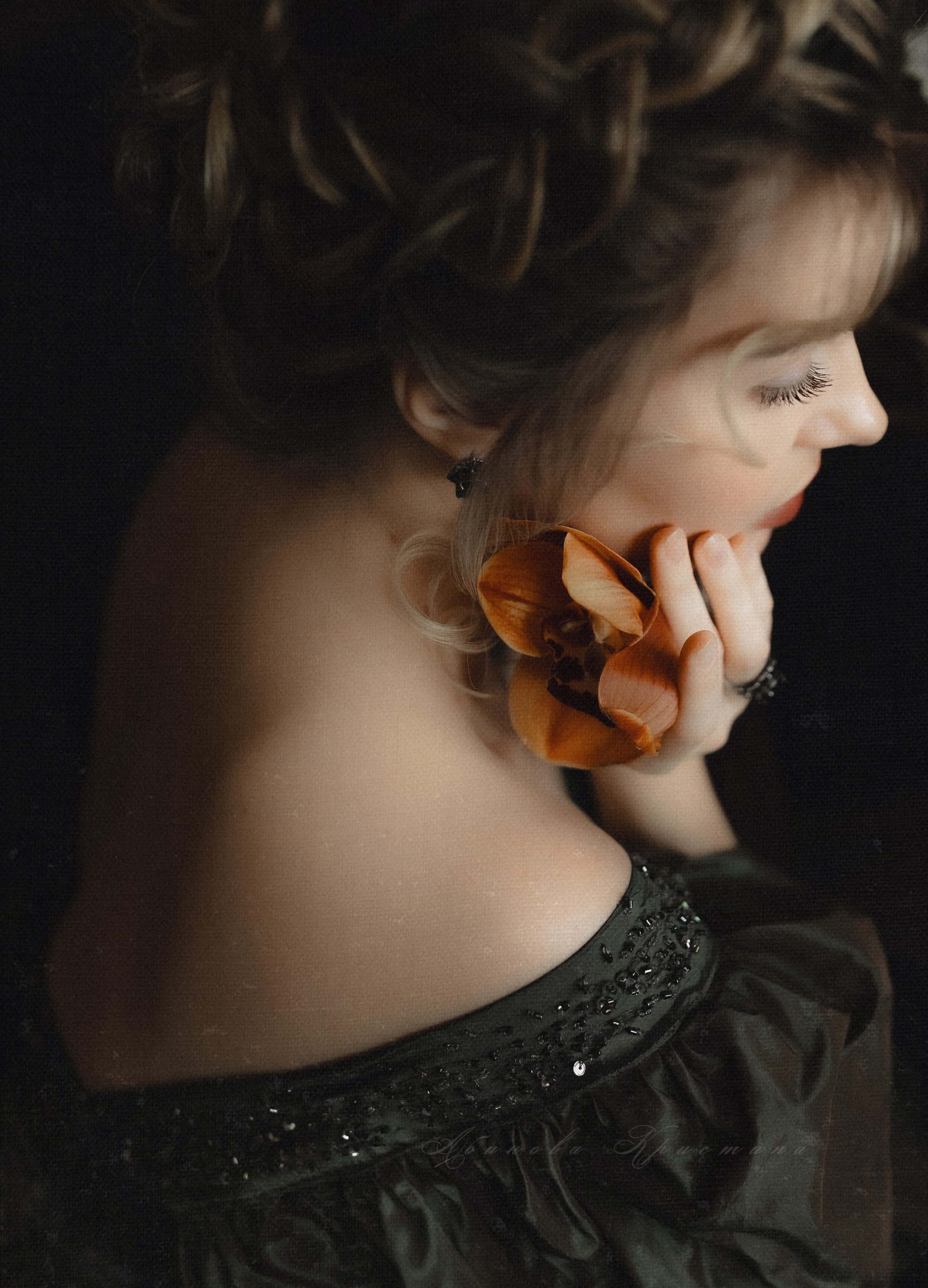 «Собранная из лепестков». Твой проводник в мир ушедших эпох, романтики и женственности