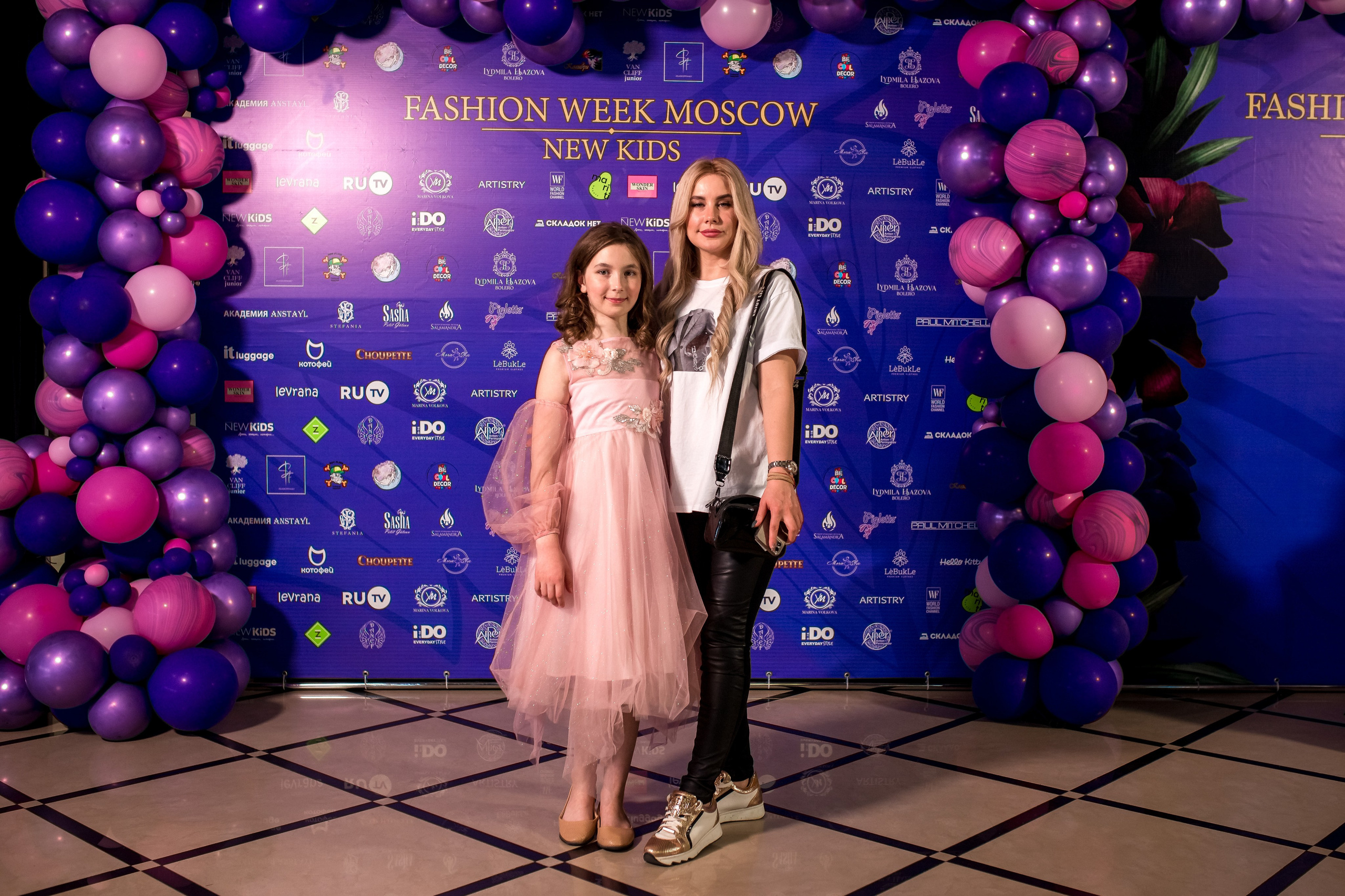 Показ Итальянской моды в России весна 2022. Женский фотограф Крещение Венчание Москва Брянск