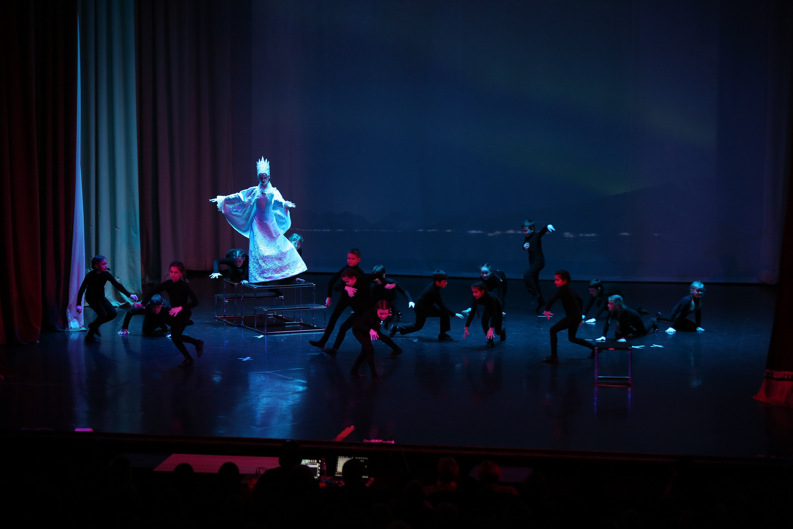 ТС ФАНТАЗИЯ — БЕНЕФИС 25 ЛЕТ. Профессиональный фотограф в Мценске и Орловской области