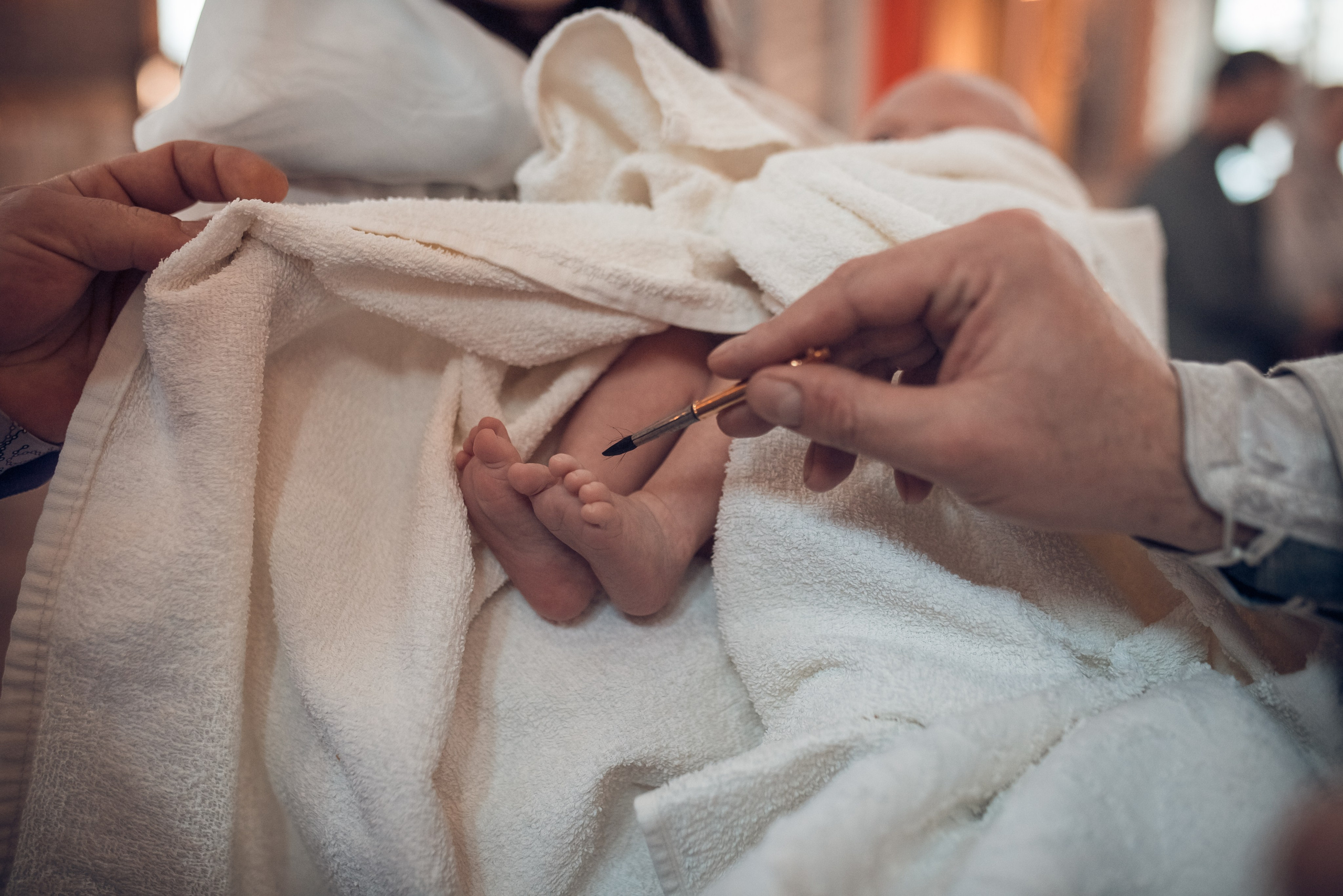 Крещение младенца Руслана в храме Георгия Всеволодовича. Екатерина Крапивина фотограф церковных Таинств в Нижний Новгороде