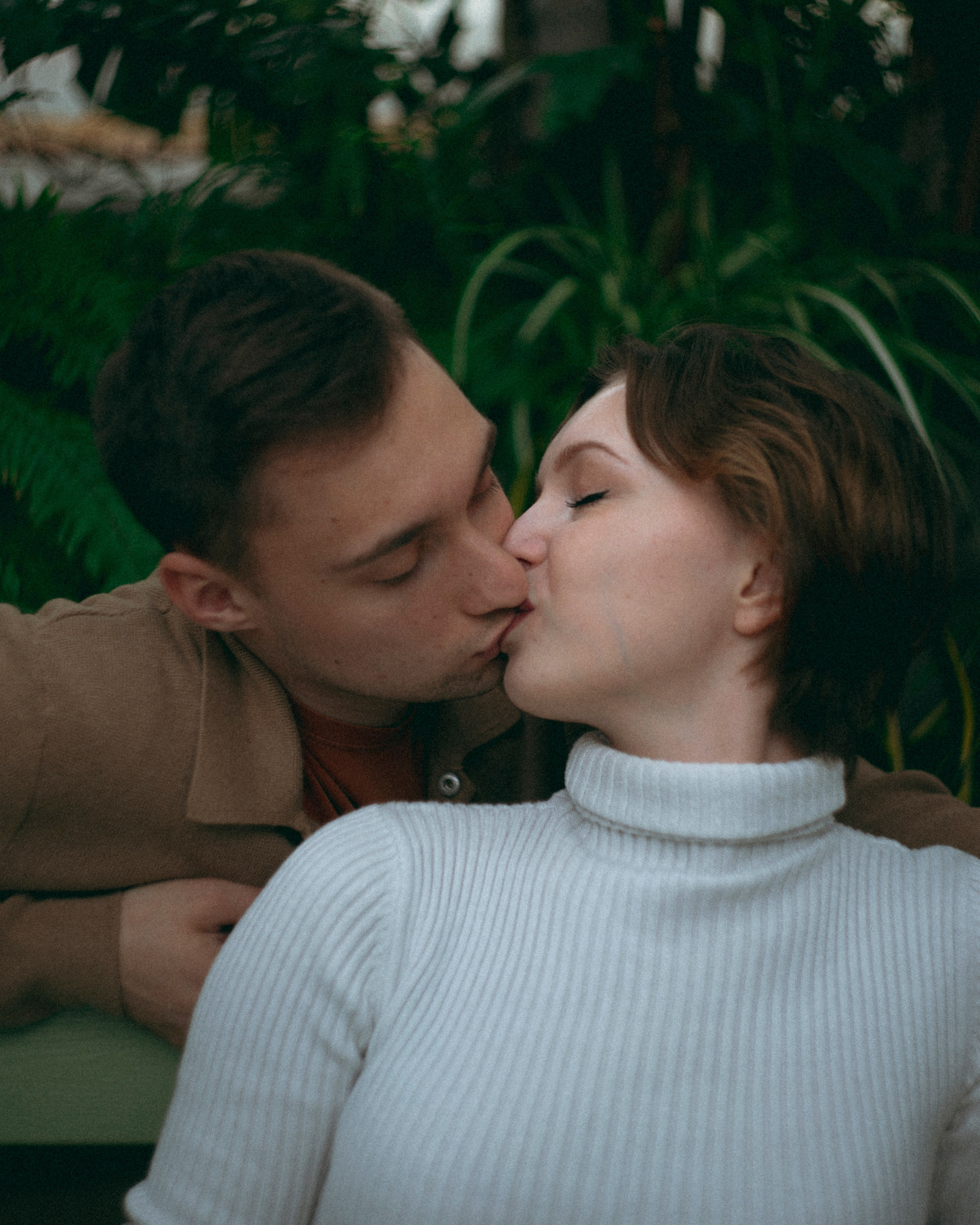Lovestory in greenhouse on Chernyshevskaya. Katya Che | Photographer | Beograd