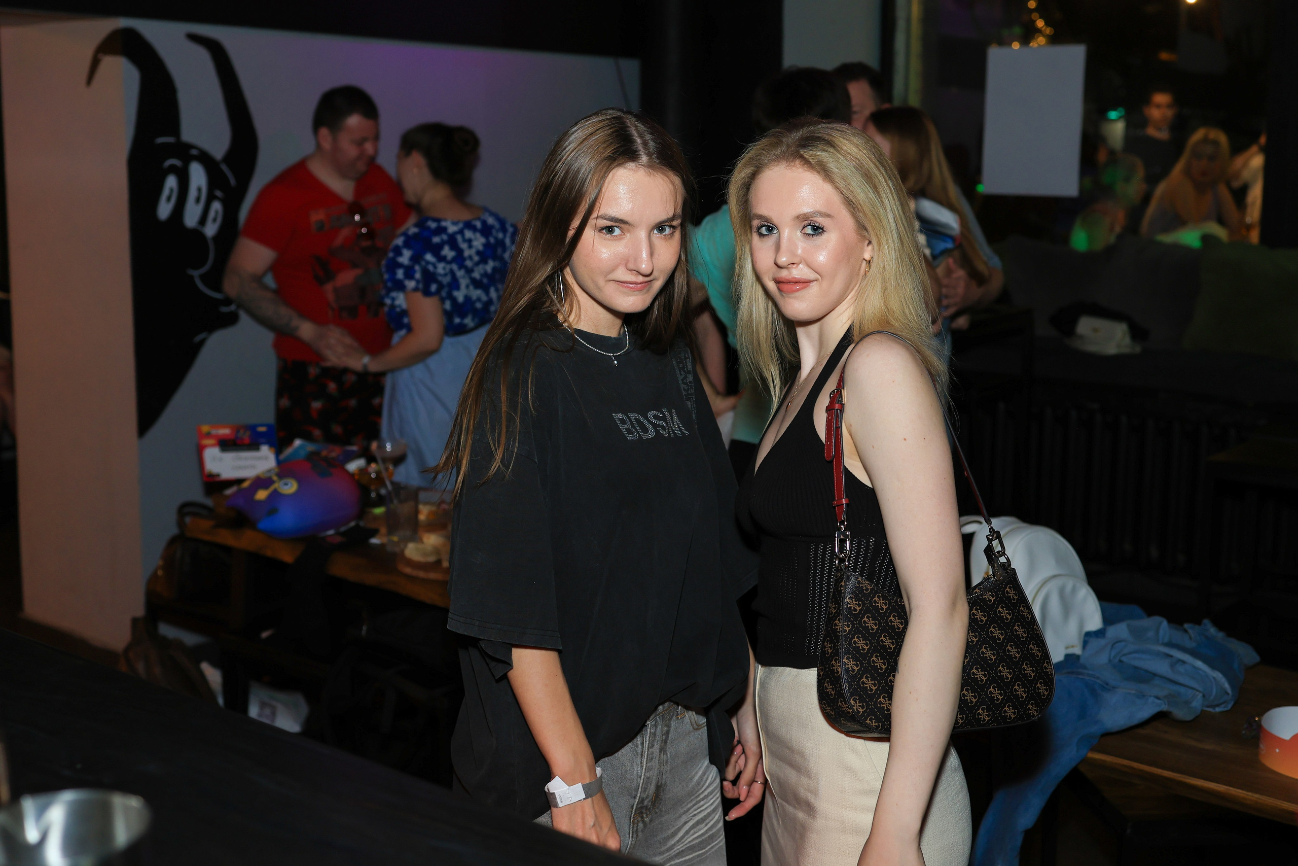 Вечеринка 90-х (Бар Буква Ю)