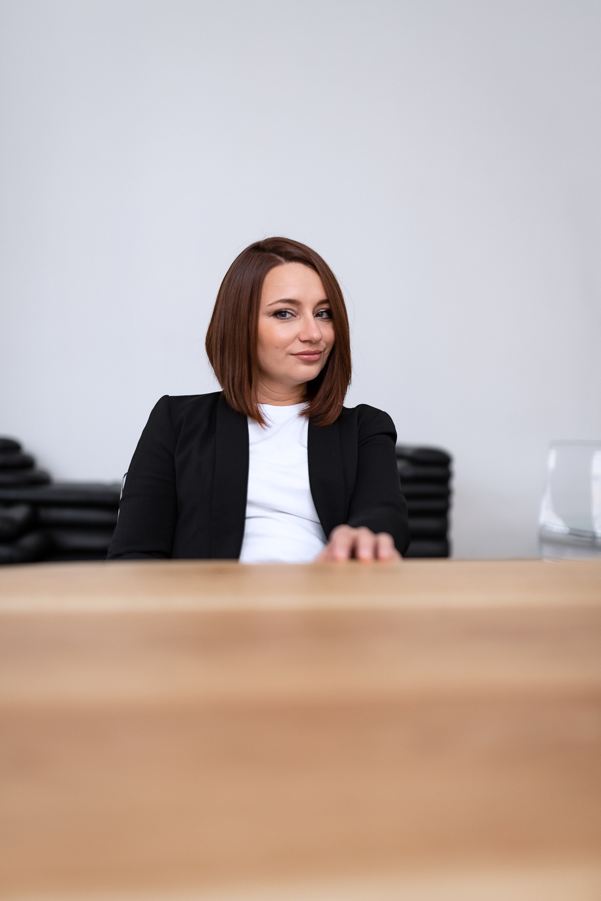 Бренд съемка для визажиста-стилиста по волосам. КОНТЕНТ |БРЕНД фотограф Санкт-Петербург — Жанна Олтаржевская