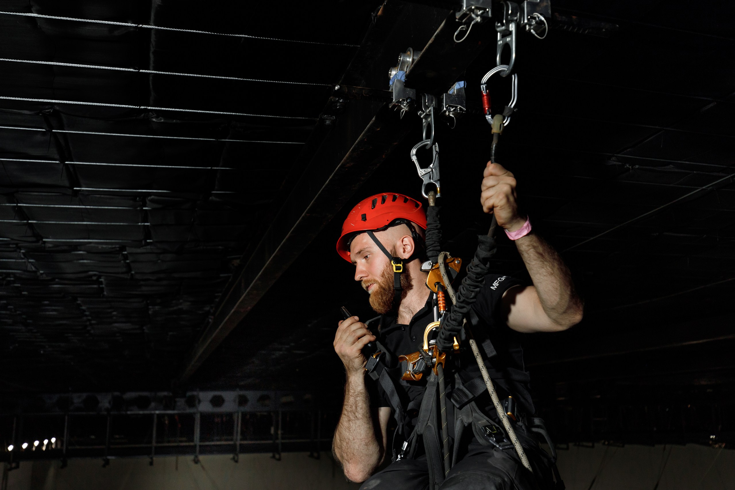 Установка сцены