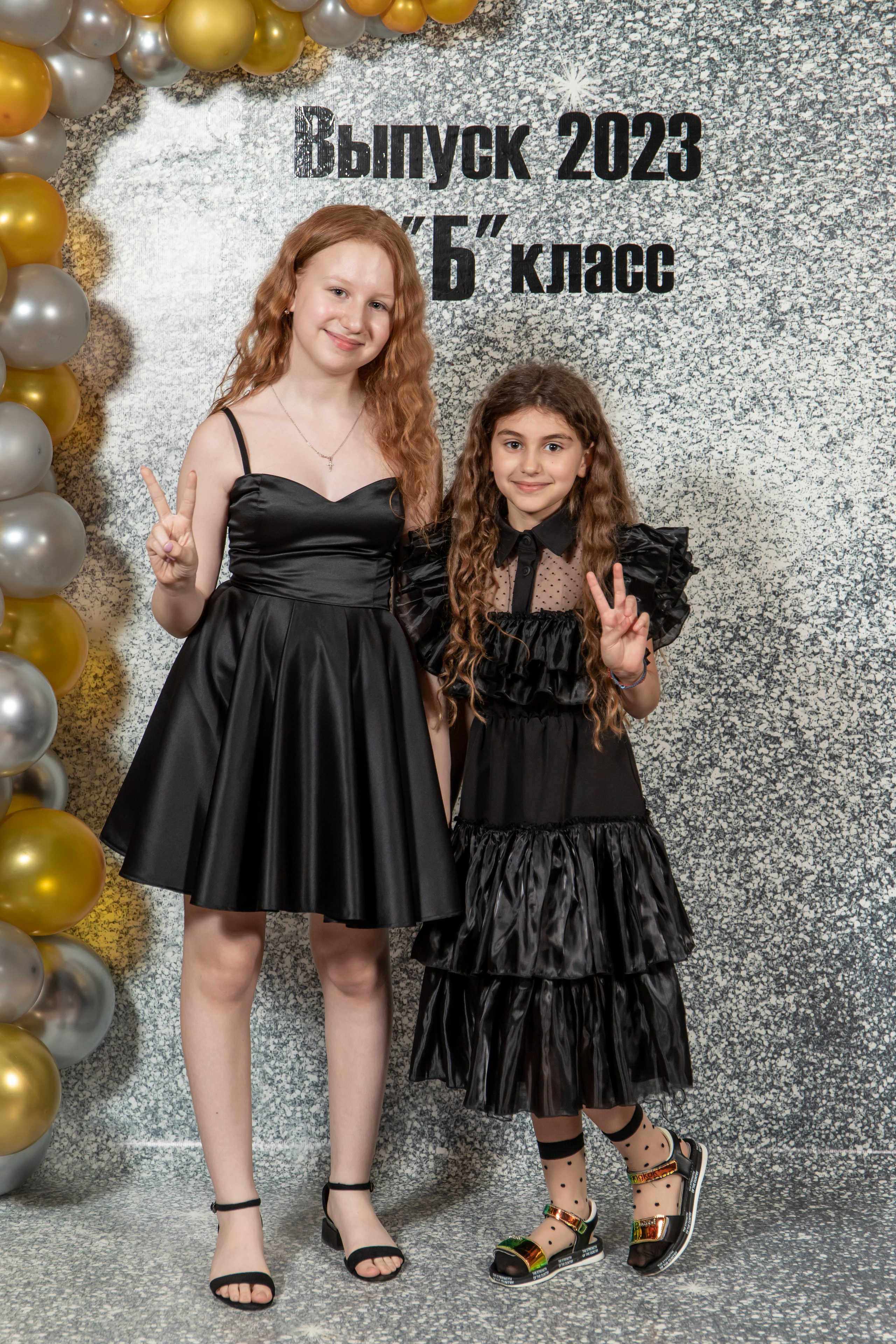 Выпуск 4Б 23 год. Семейный и свадебный фотограф в Геленджике Михаил Шматов