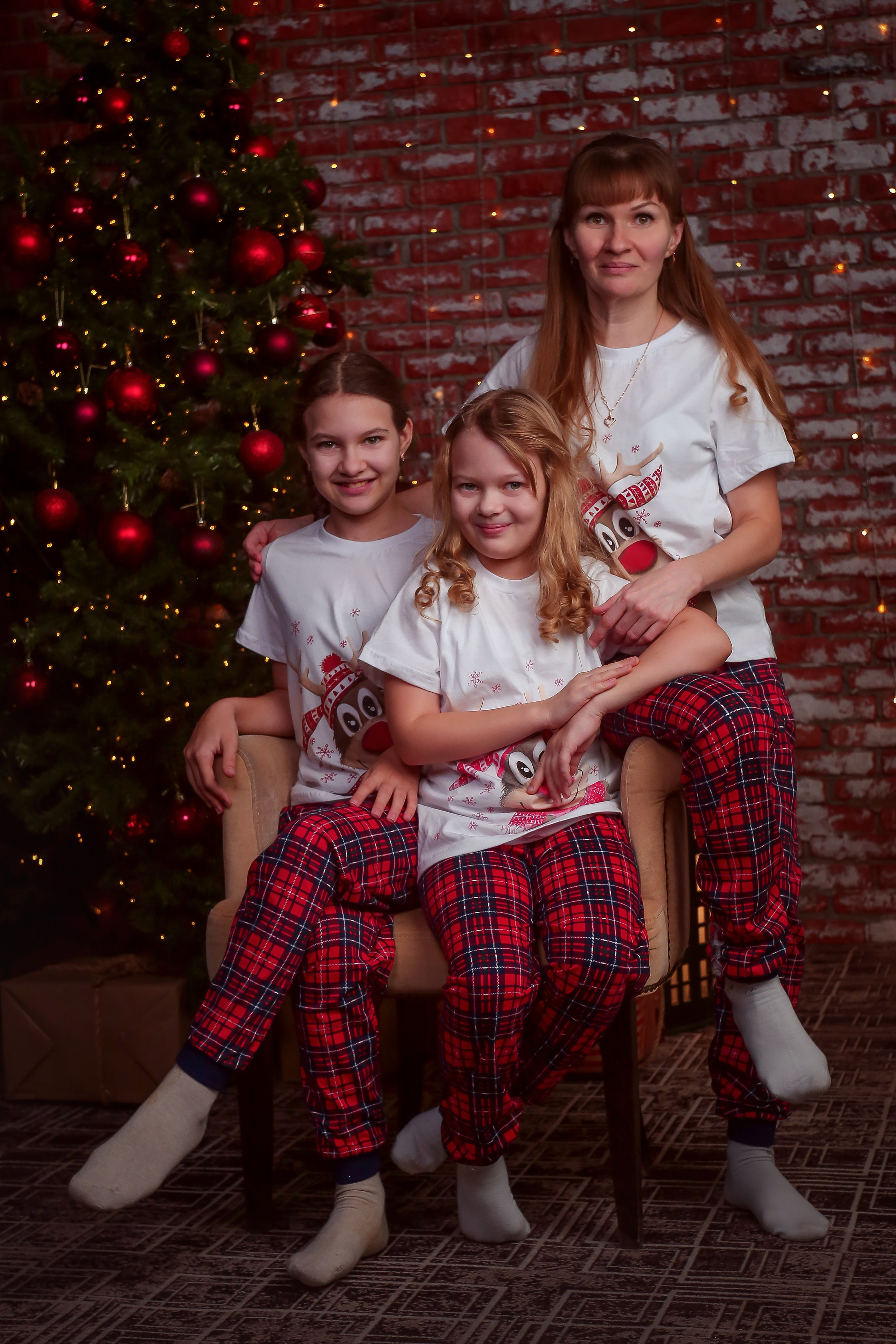 Семейные студийные фотосессии. Детский, семейный фотограф в Ижевске и Москве Аксинья Лысенкова ADEN