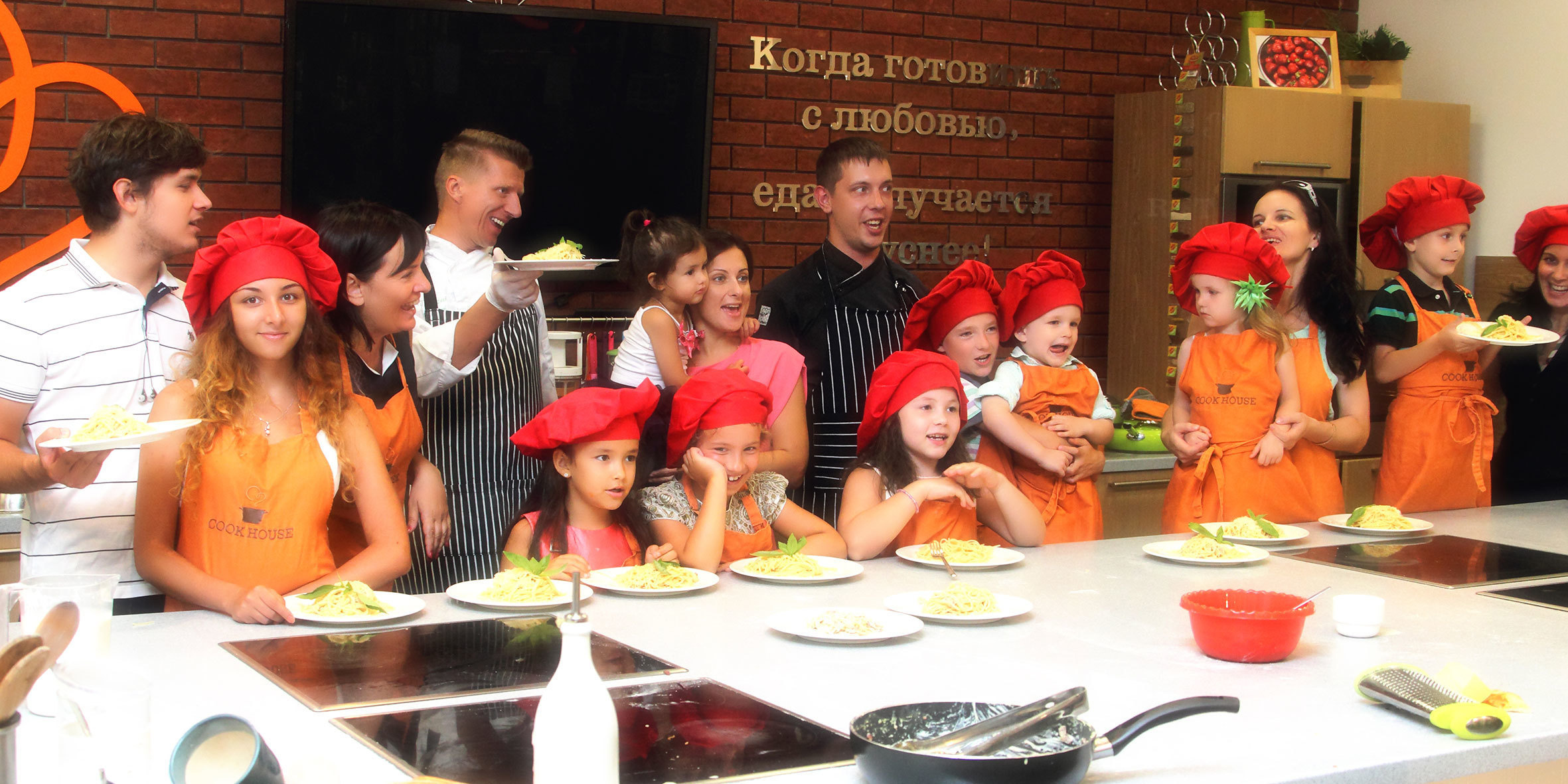 Выездная фотосессия и фотокнига в подарок. Детский, семейный и портретный фотограф в Москве Марина Смрига