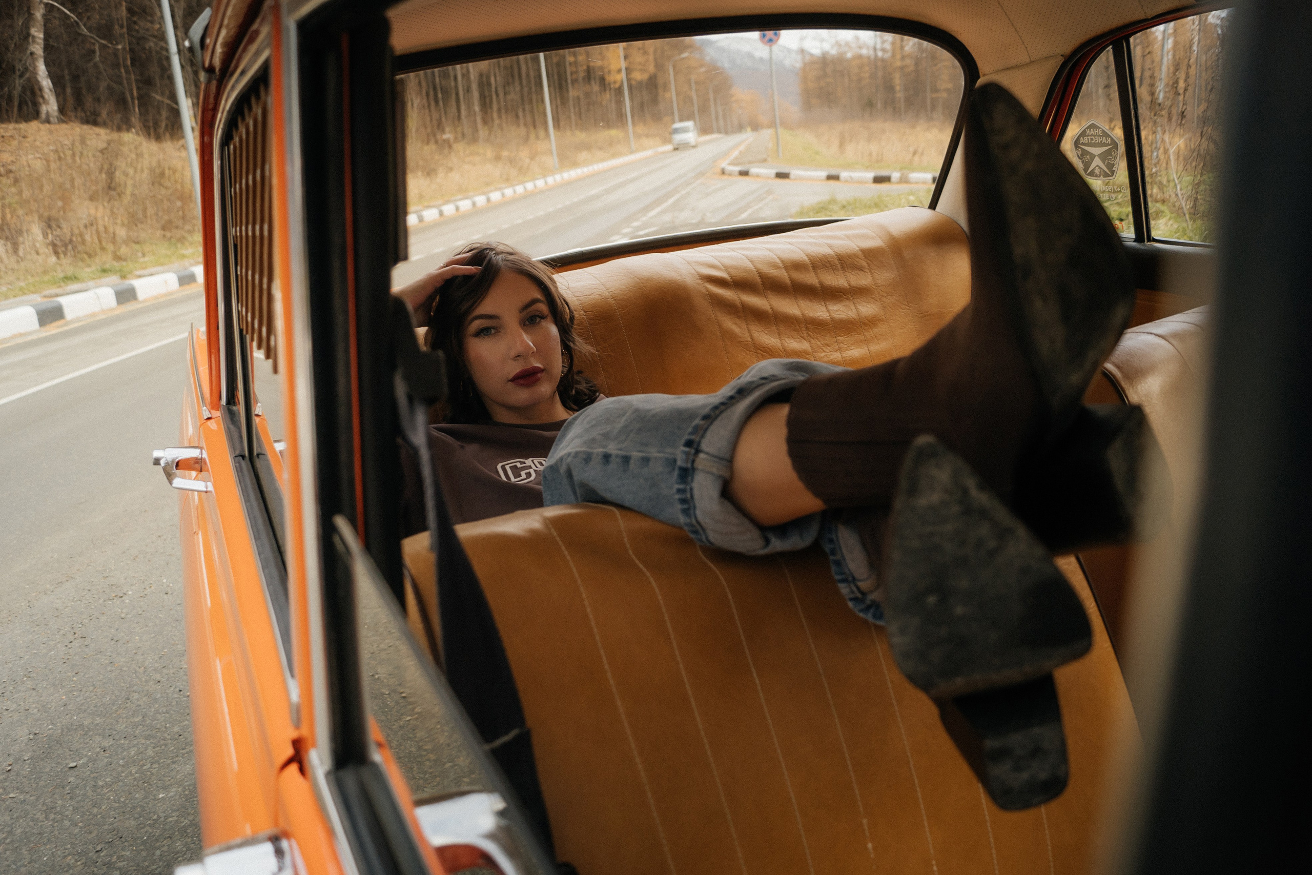 Девушка в ретро каре. Фотограф сахалин