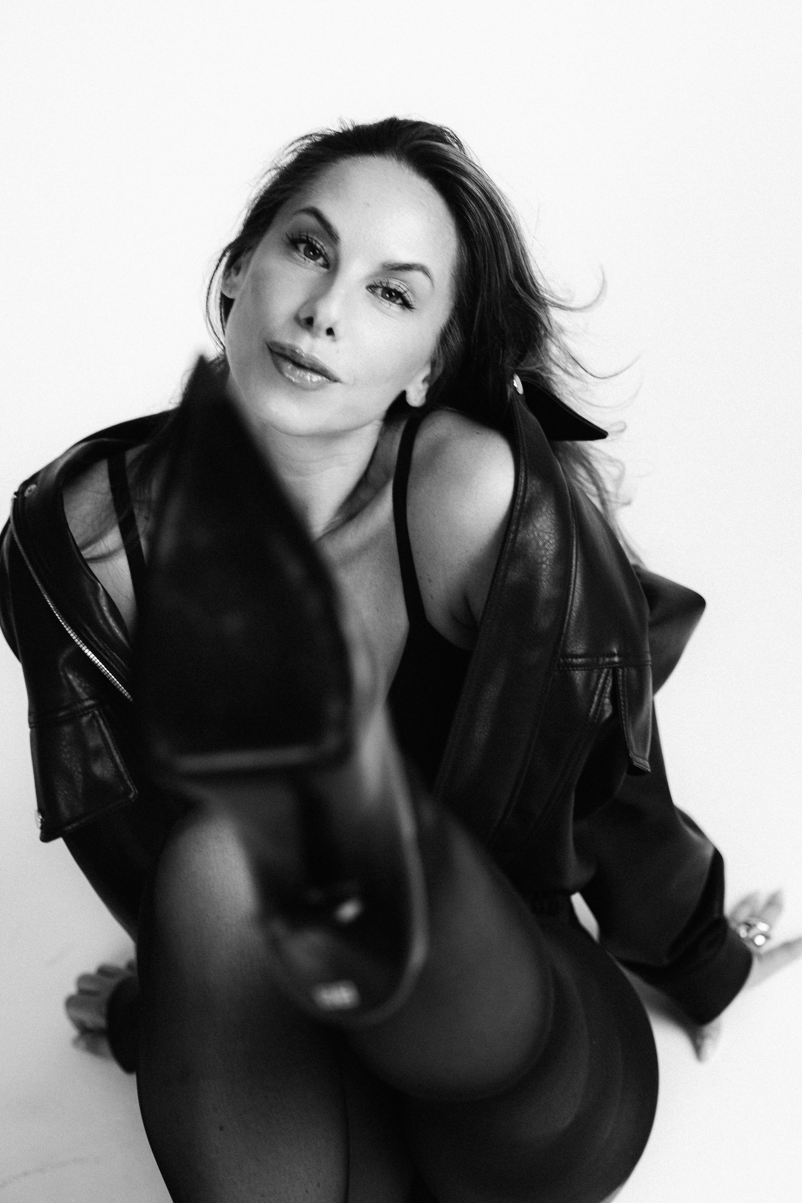 VALRIA. Cause I See So Photography