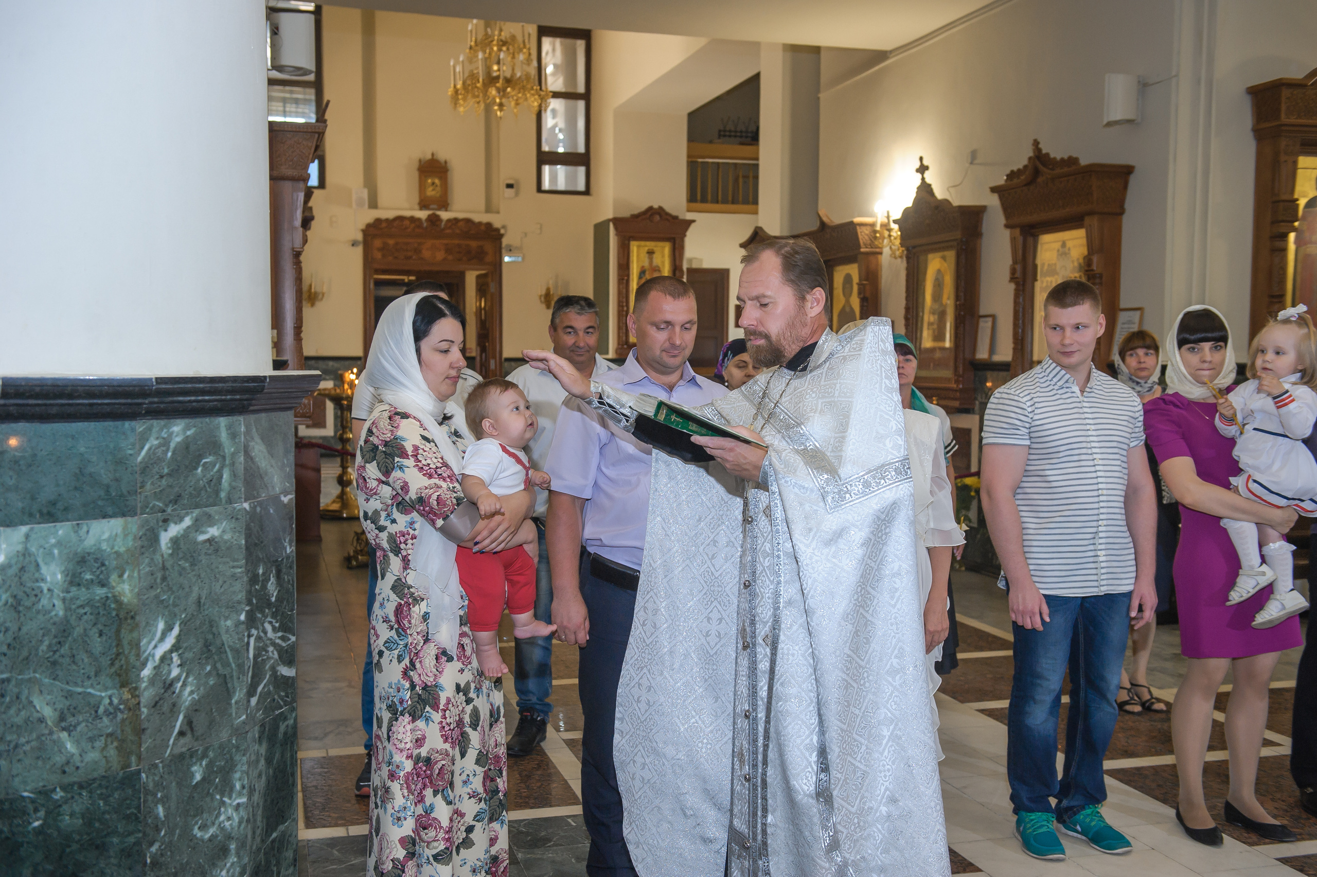 Таинство крещения