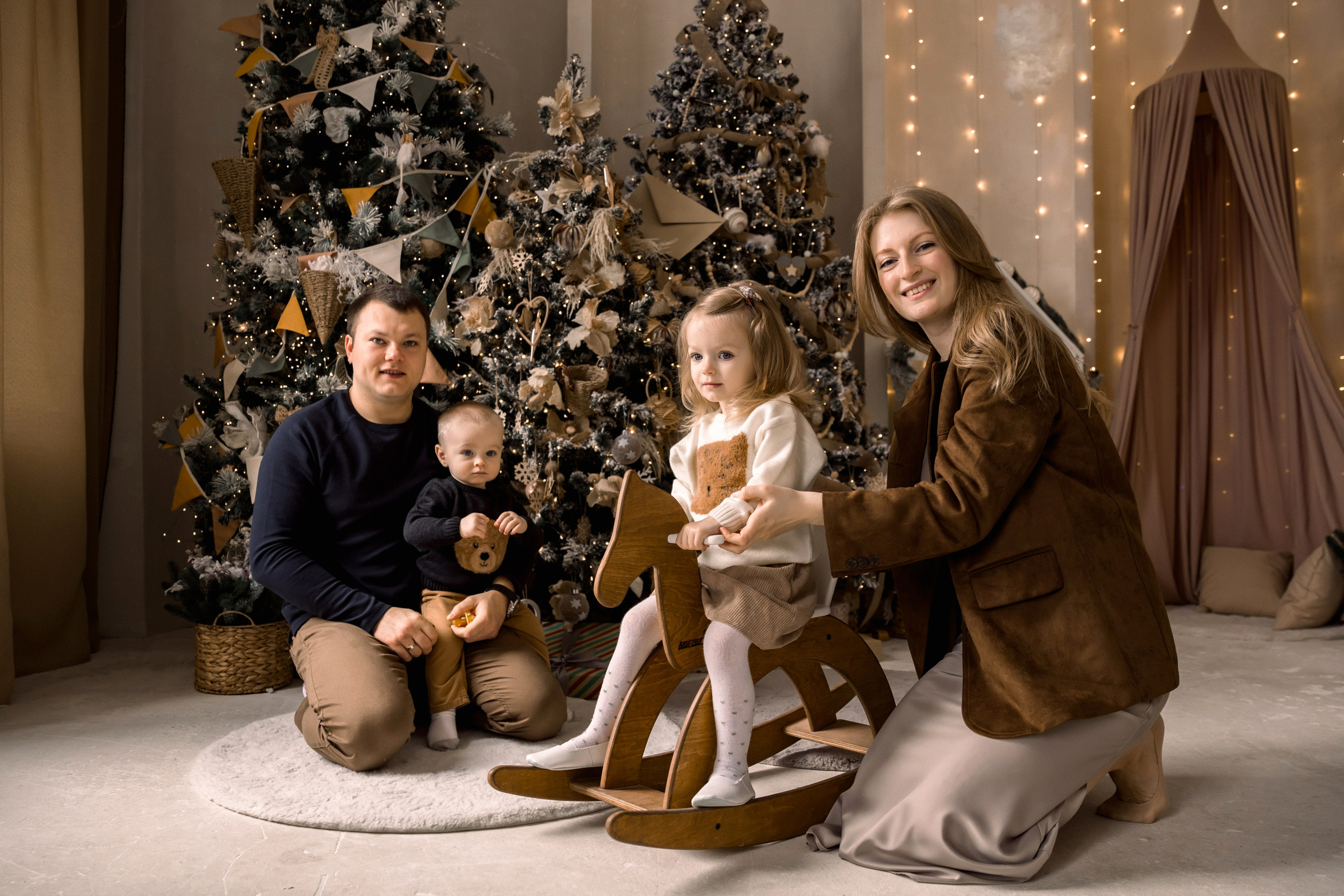 Новогодние. Фотограф Оксана Мамукаева г. Владикавказ