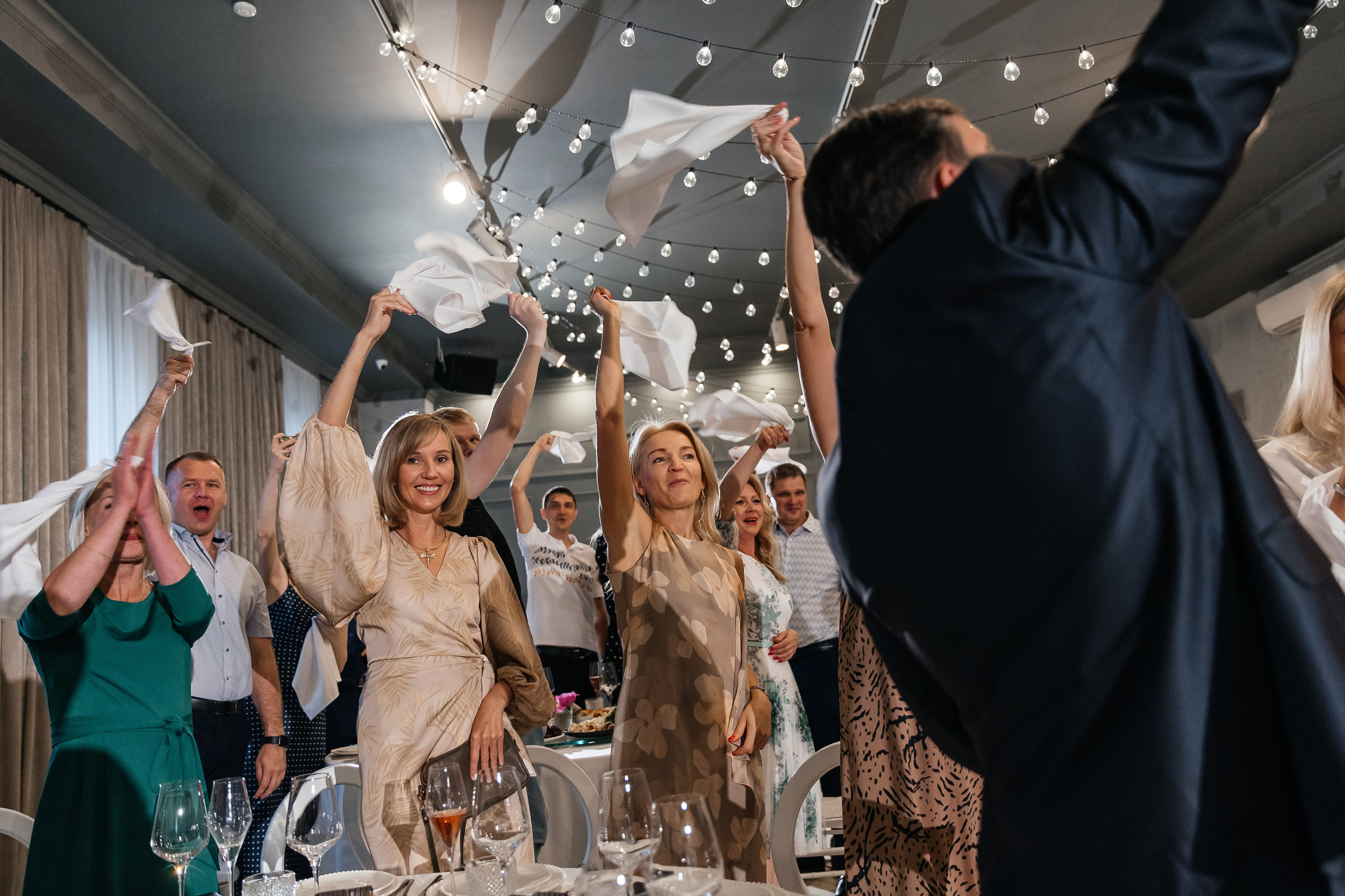 2023-06-23 Выпускной МБОУ СОШ № 10. Фотограф в Красноярске