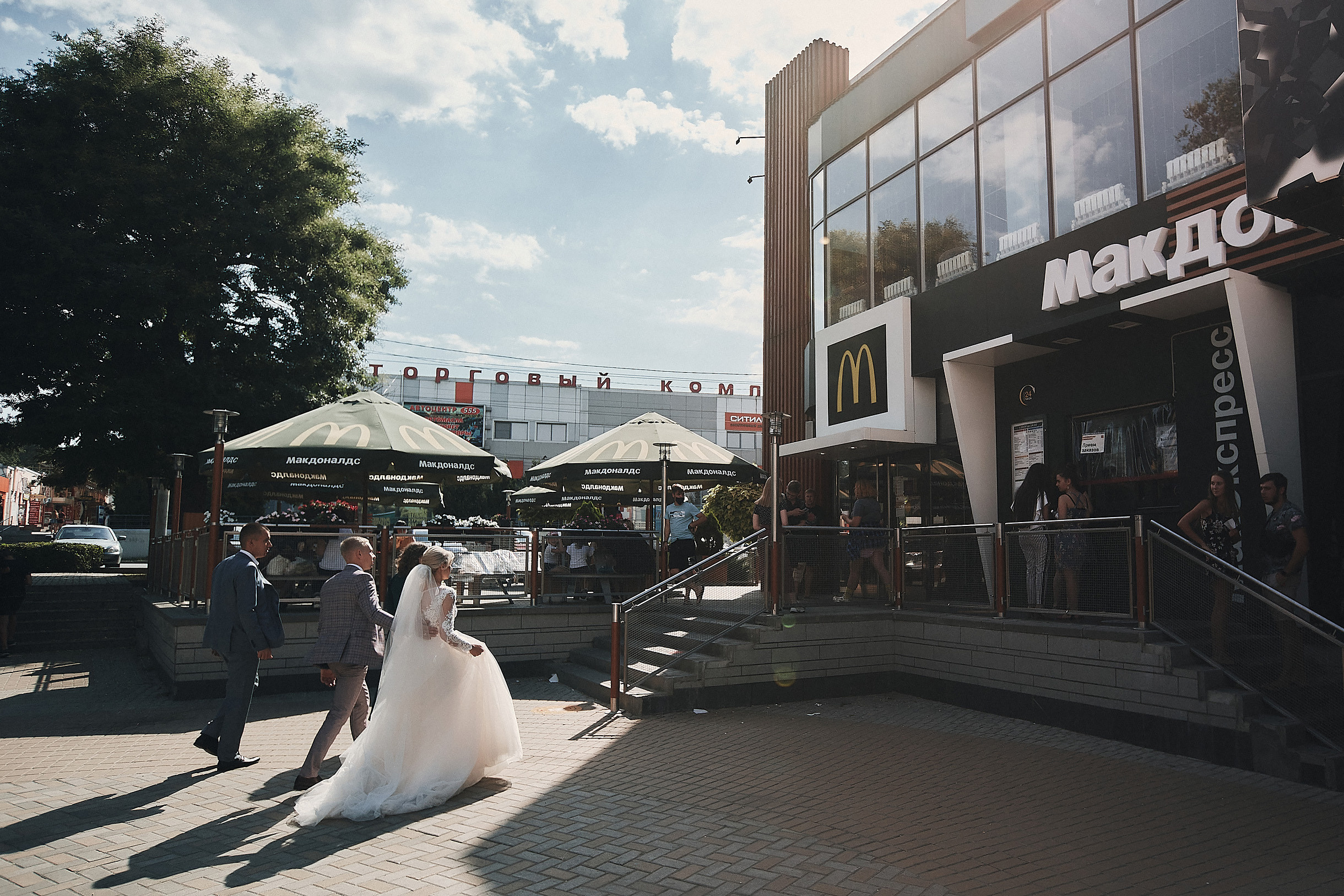 Иван и Елена. Свадебный и семейный фотограф Владимир Карамышев