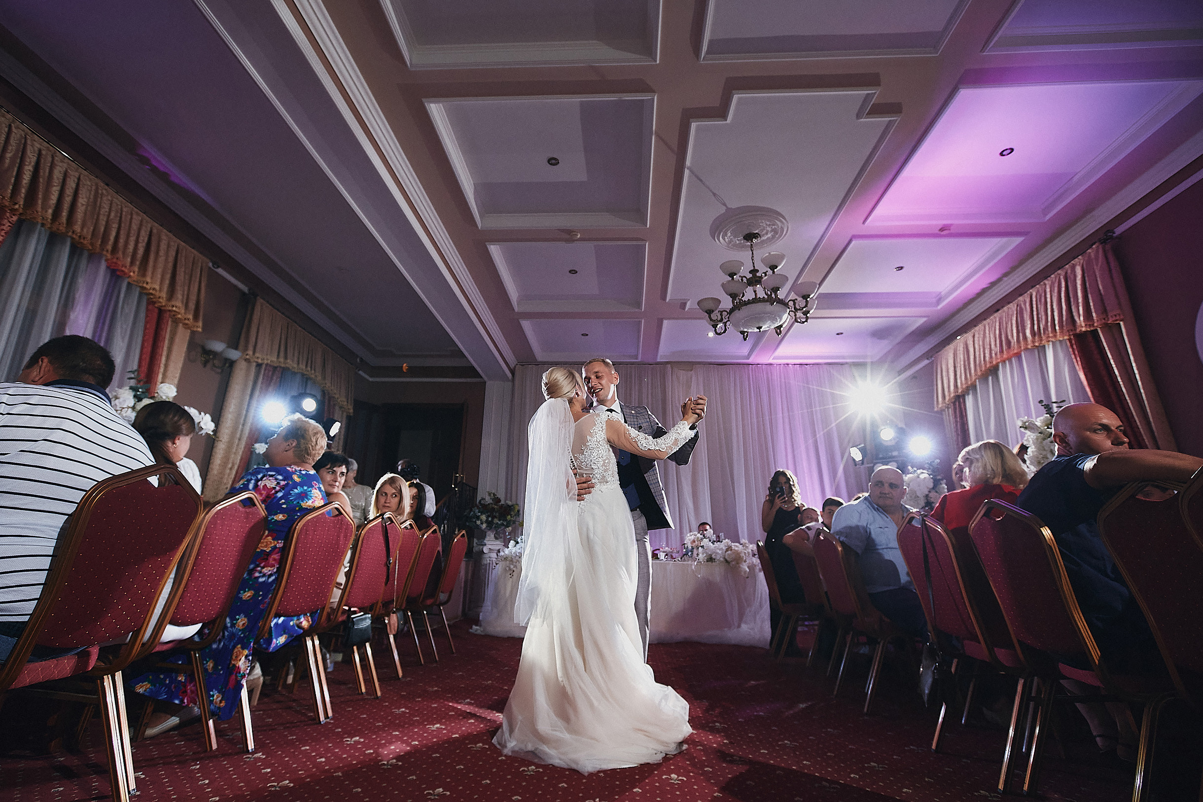 Иван и Елена. Свадебный и семейный фотограф Владимир Карамышев