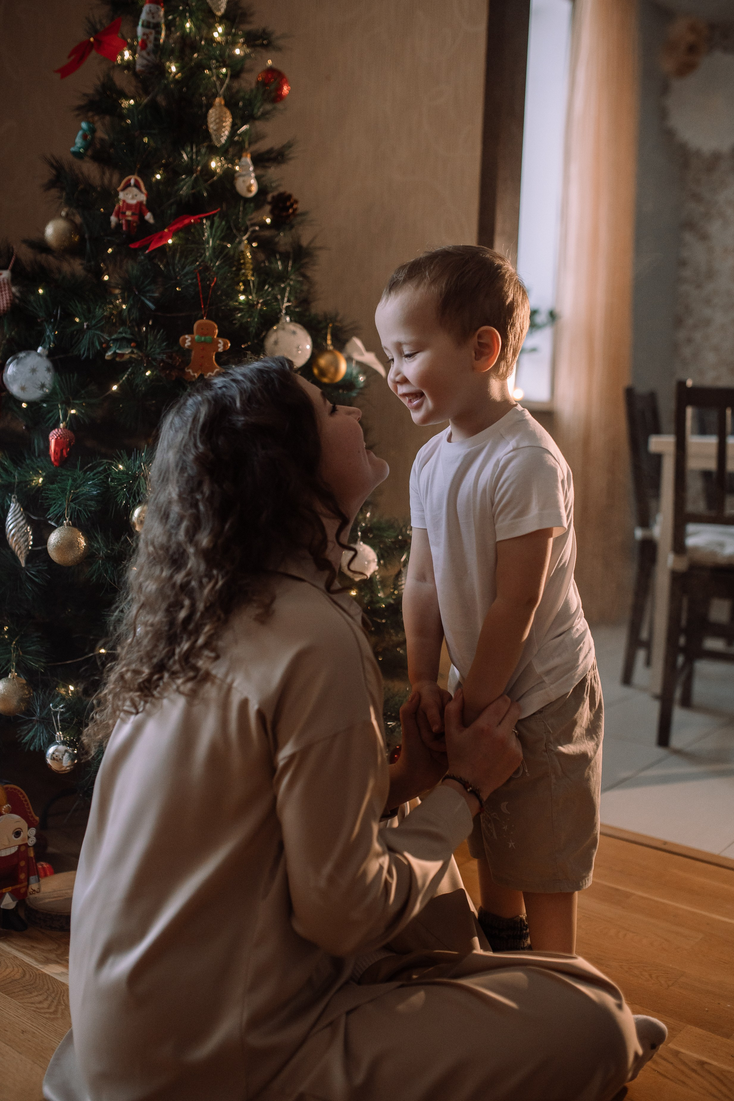 Мария с семьей. Семейный фотограф Трусова Евгения в Екатеринбурге