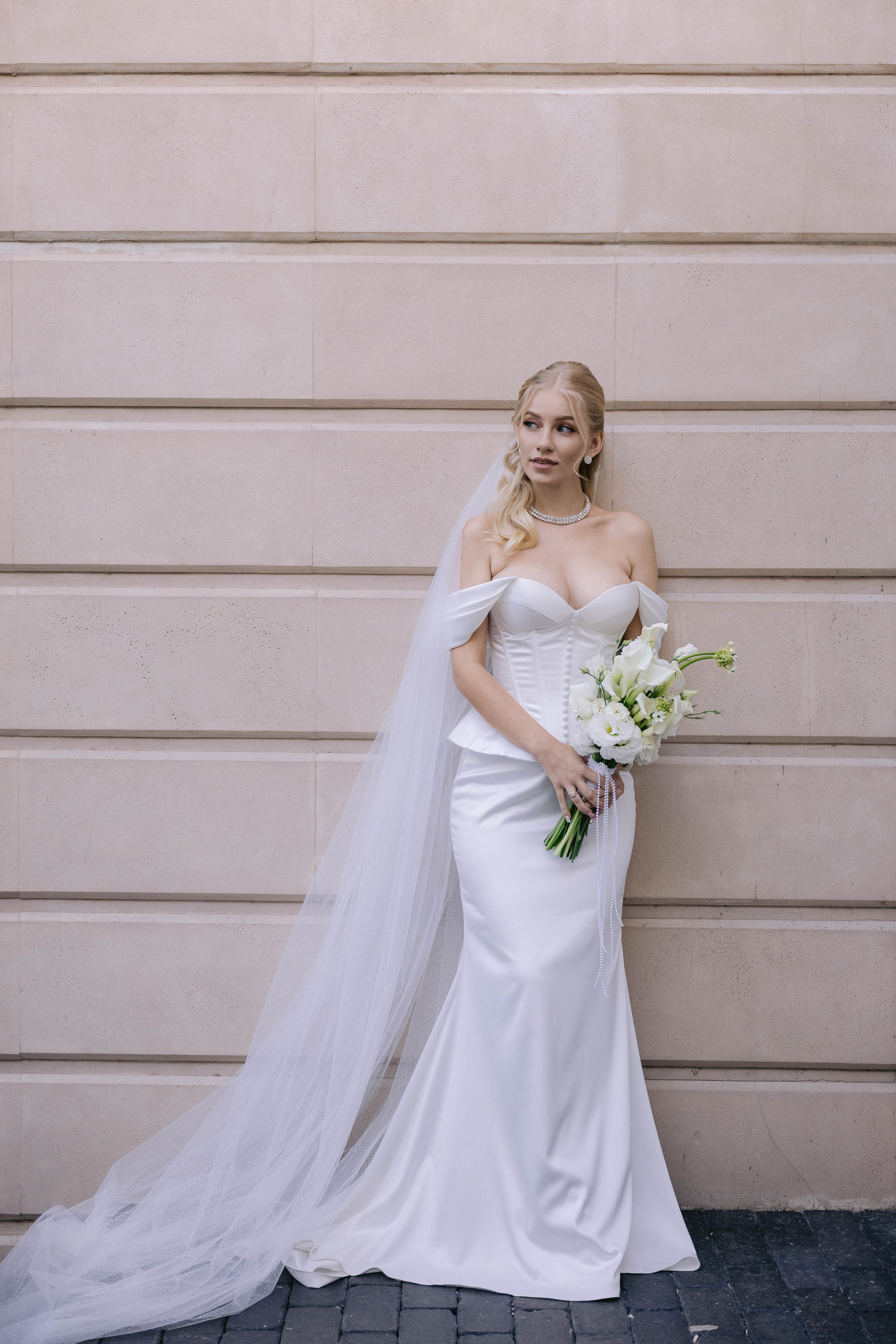 Ангелина, Ефим (прогулка после ЗАГСа). Фотограф в Волгограде Кристина Прохоренко