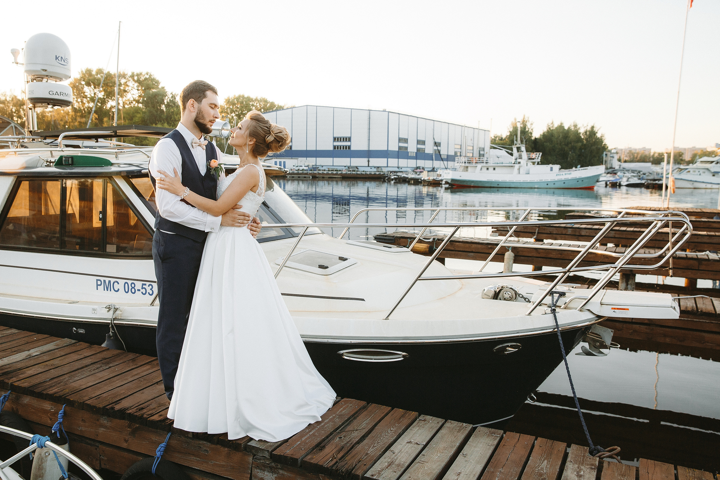 Свадебная фотосессия Яхт Клуб Водник для Елены и Тараса