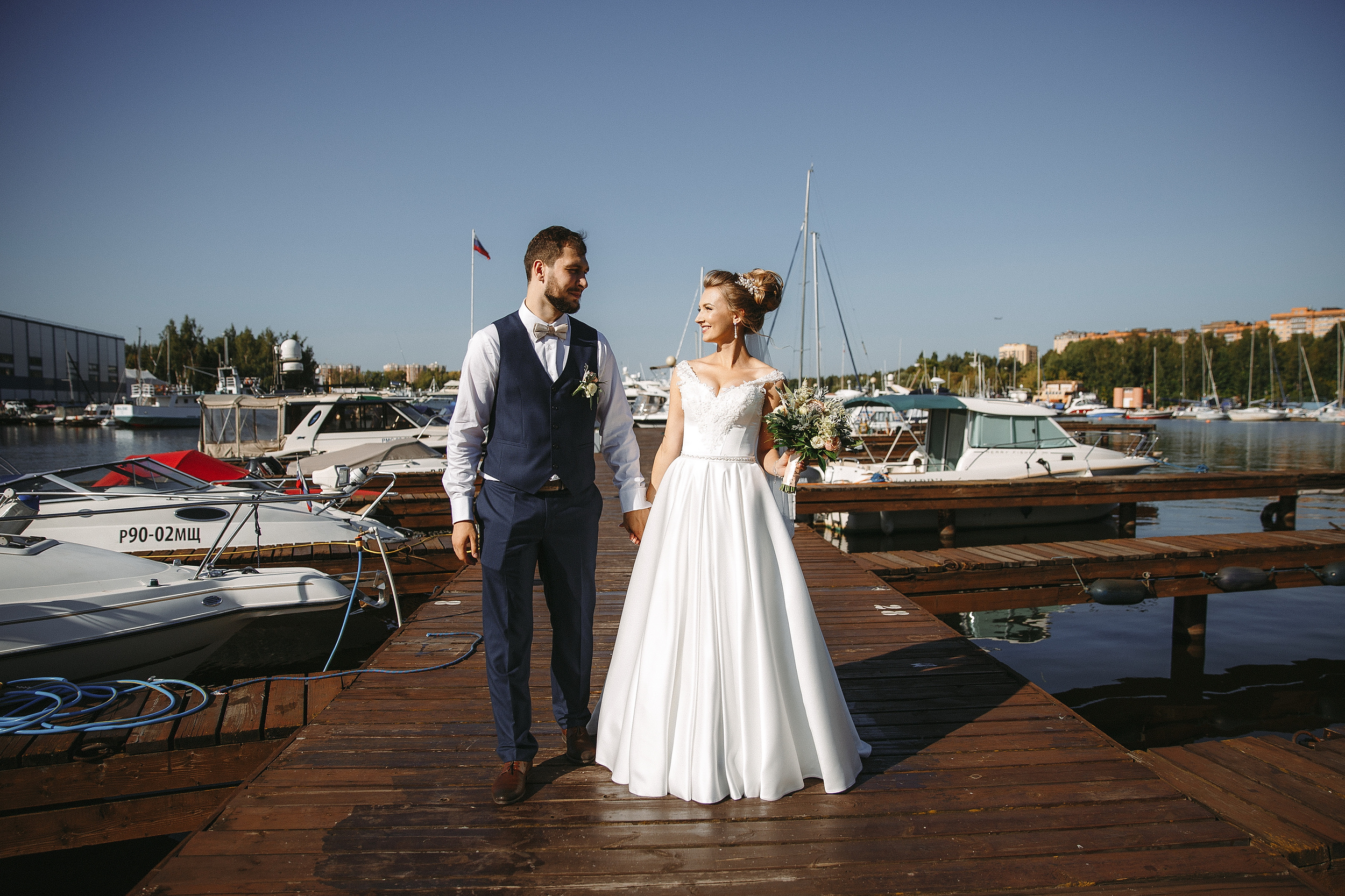 Свадебная фотосессия Яхт Клуб Водник для Елены и Тараса