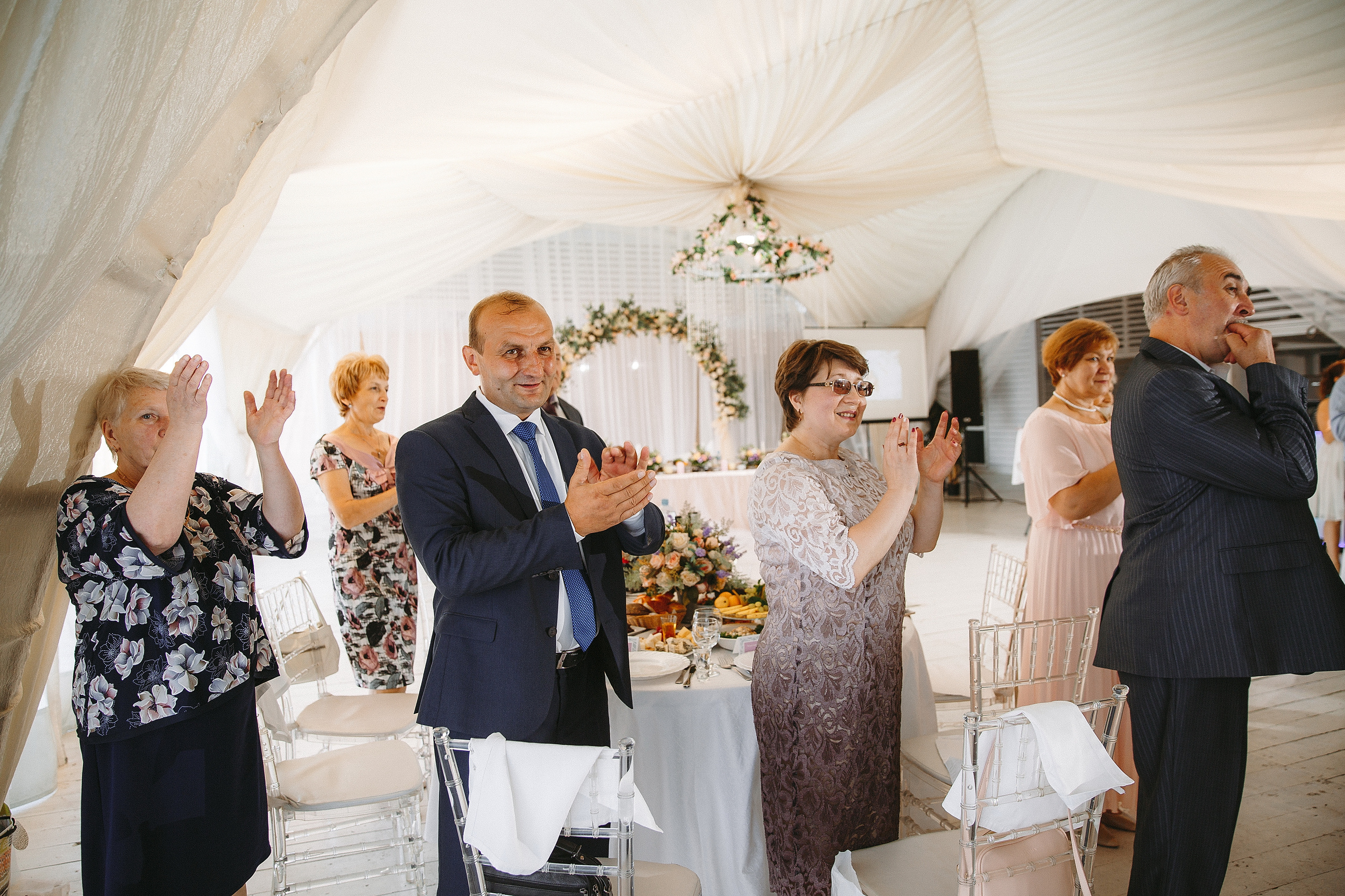 Свадебная фотосессия Яхт Клуб Водник для Елены и Тараса