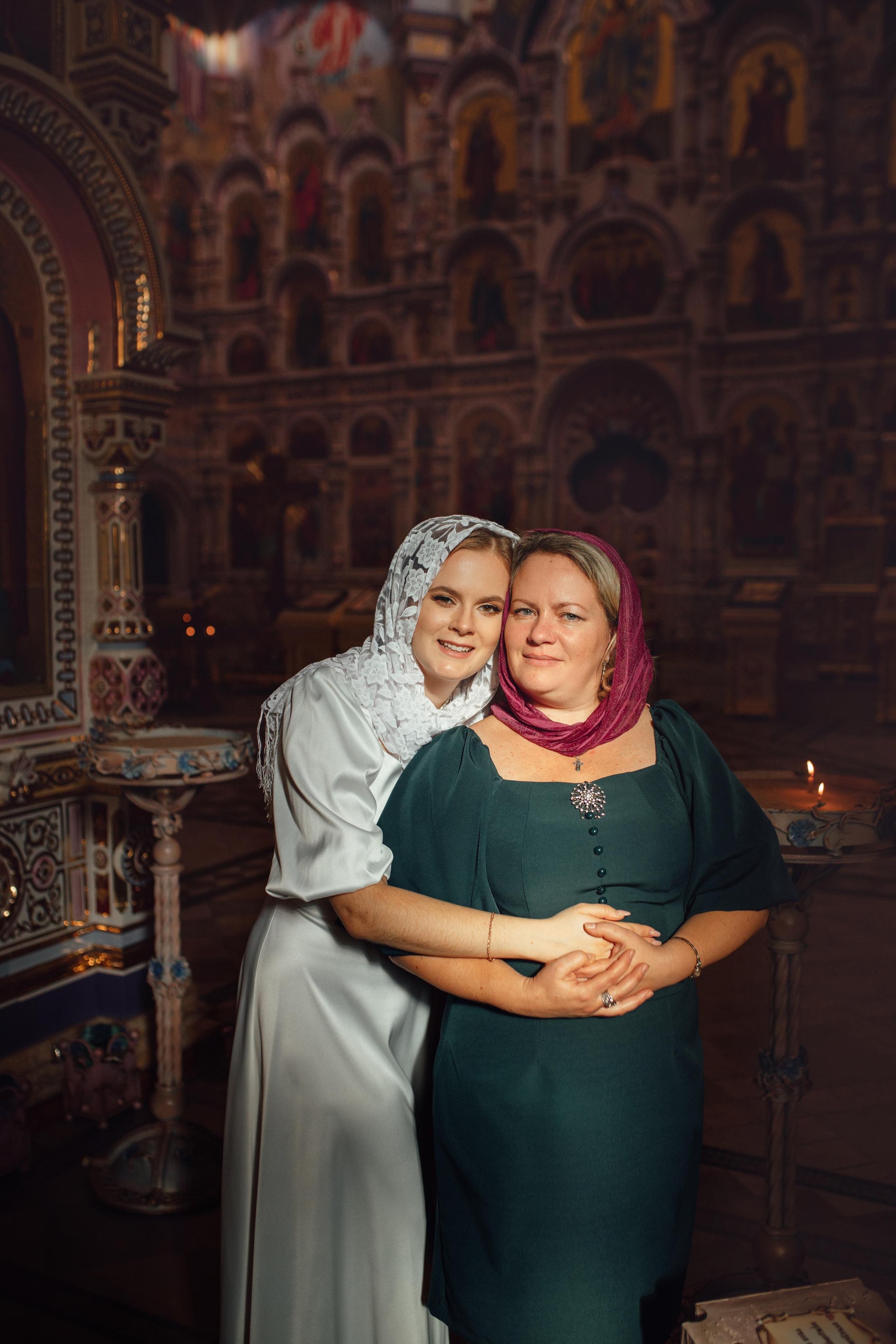 Кирилл и Александра, Храм Всех Святых, Минск октябрь 22