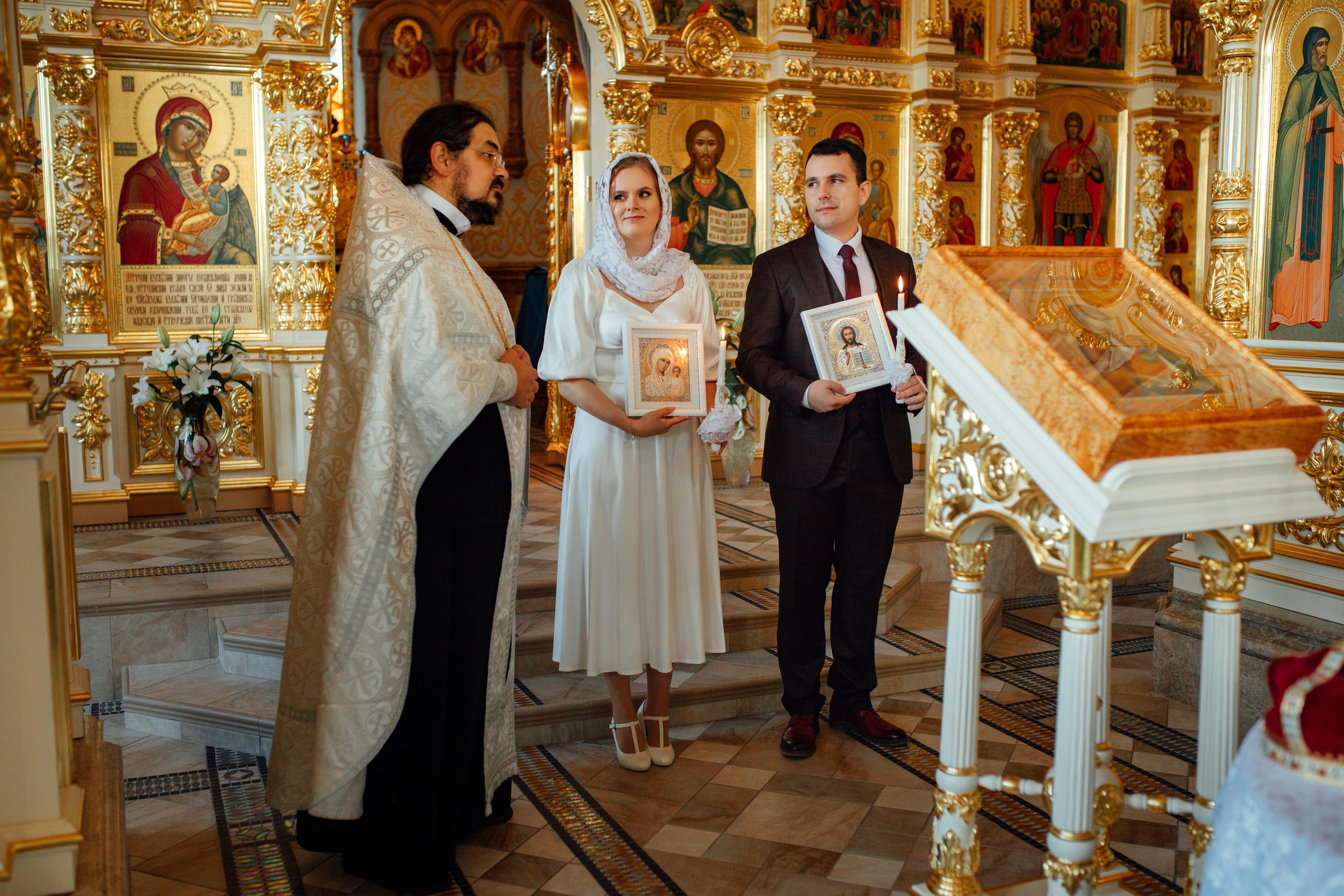 Кирилл и Александра, Храм Всех Святых, Минск октябрь 22