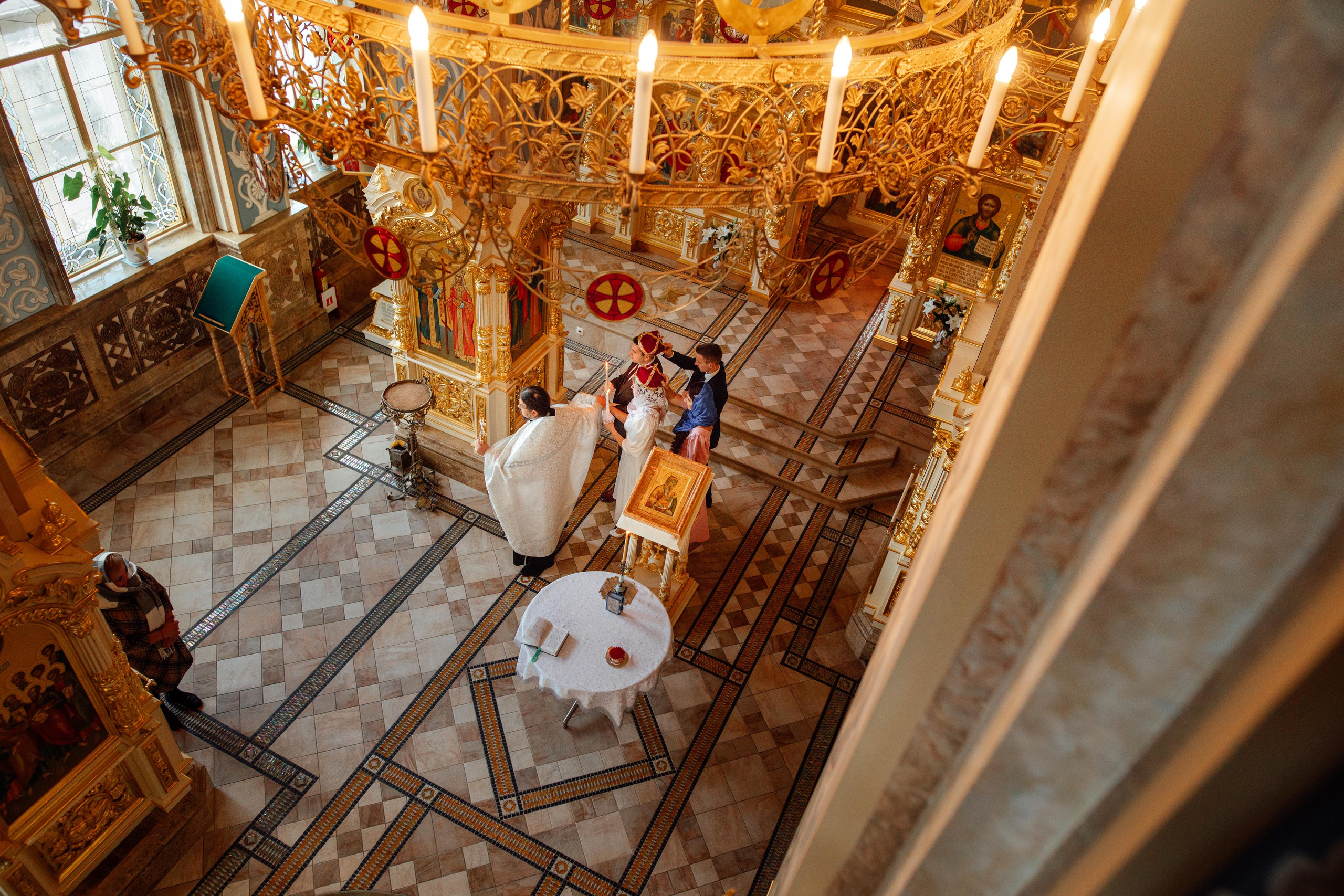 Кирилл и Александра, Храм Всех Святых, Минск октябрь 22