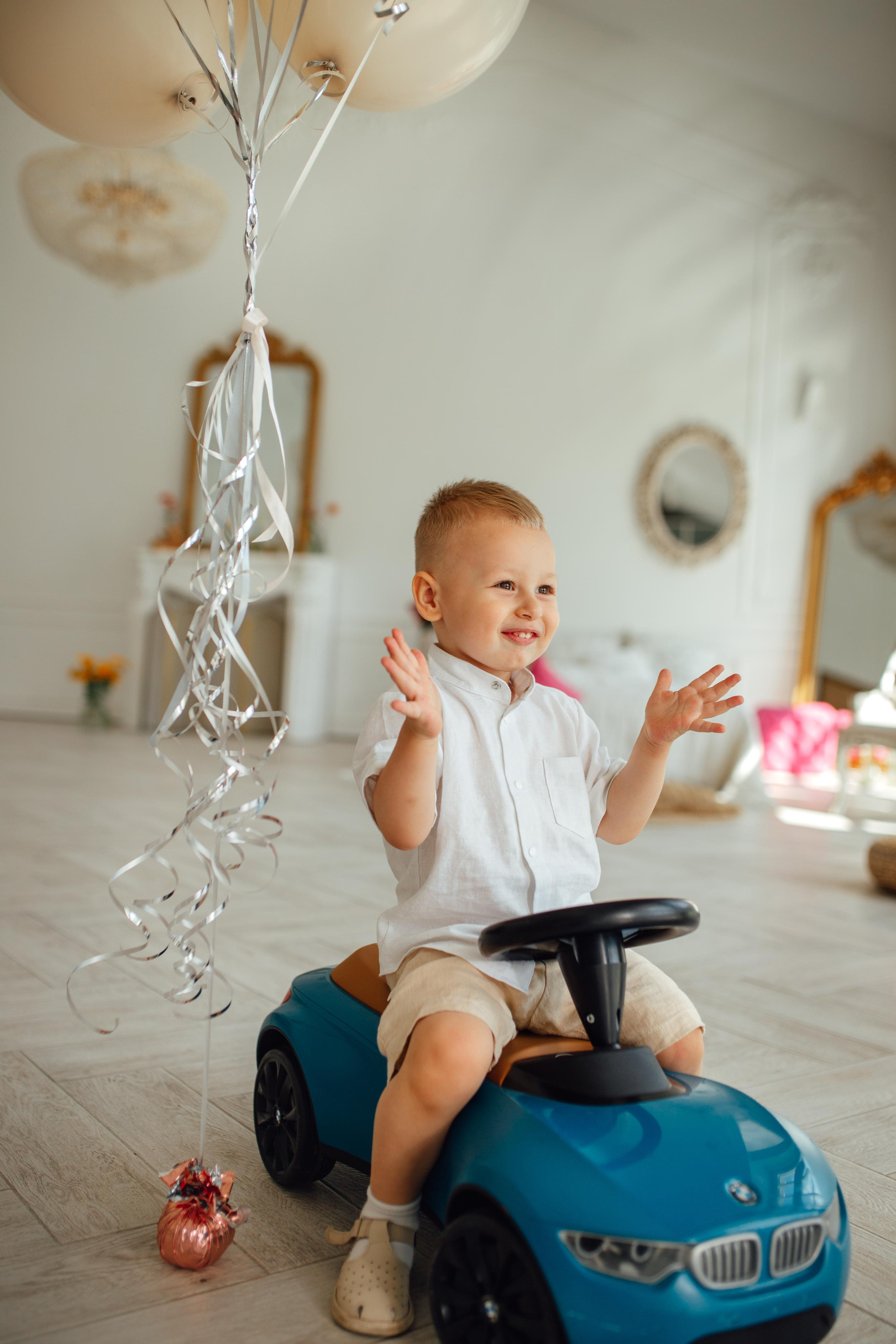 Лёва это клёво! 2 годика парню!