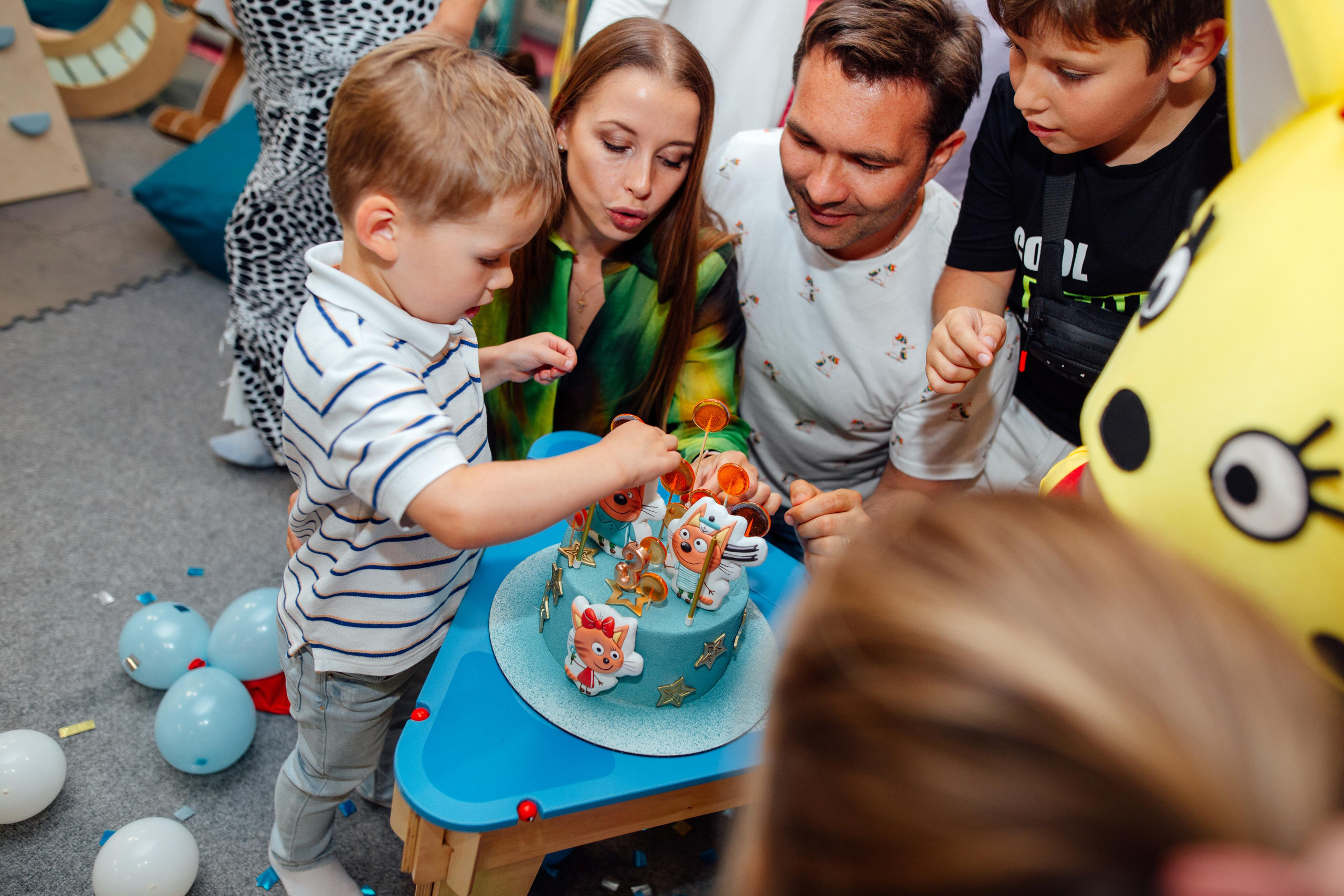 День рождение Даниила, 3 года, Мамслёт, август 22