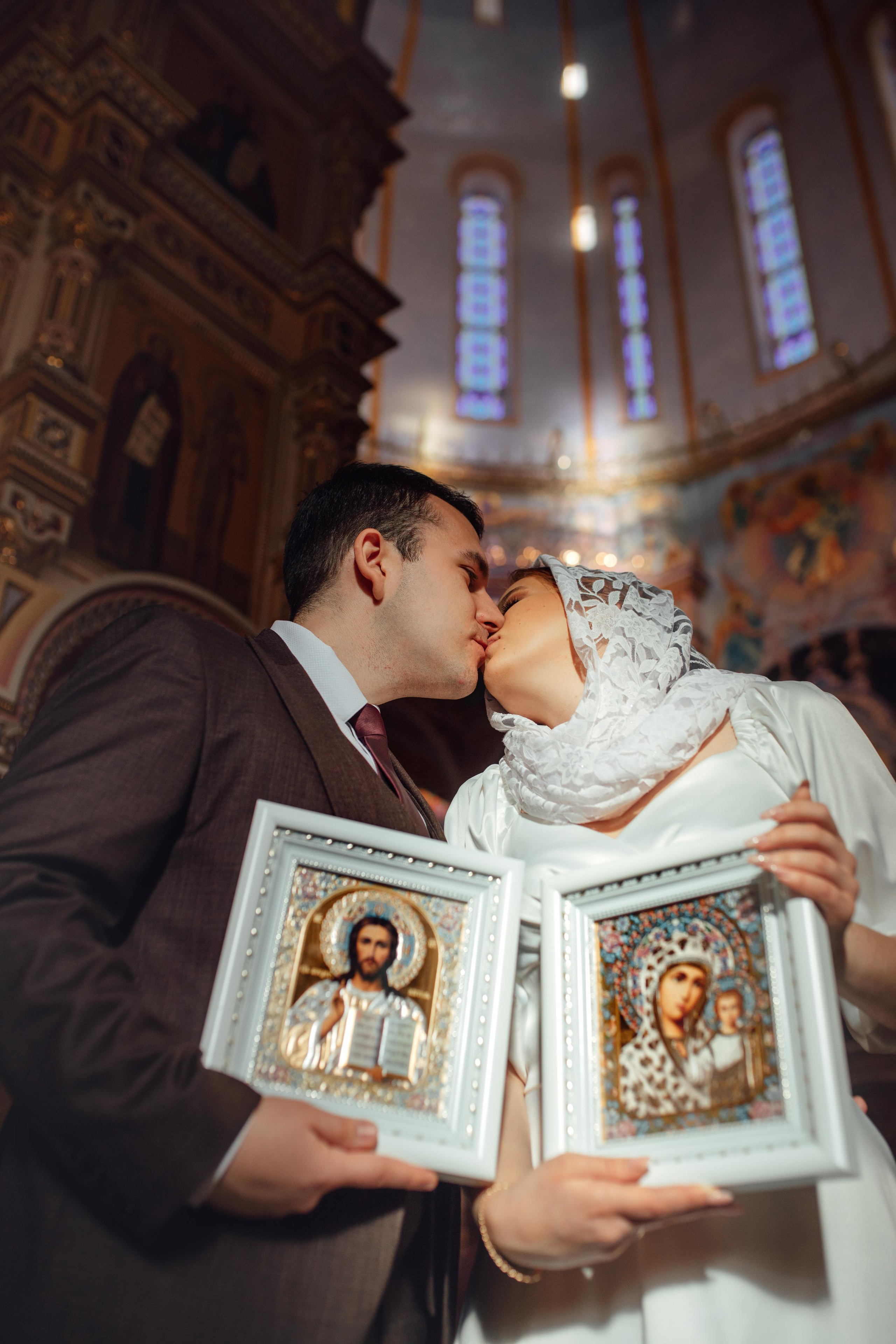 Кирилл и Александра, Храм Всех Святых, Минск октябрь 22