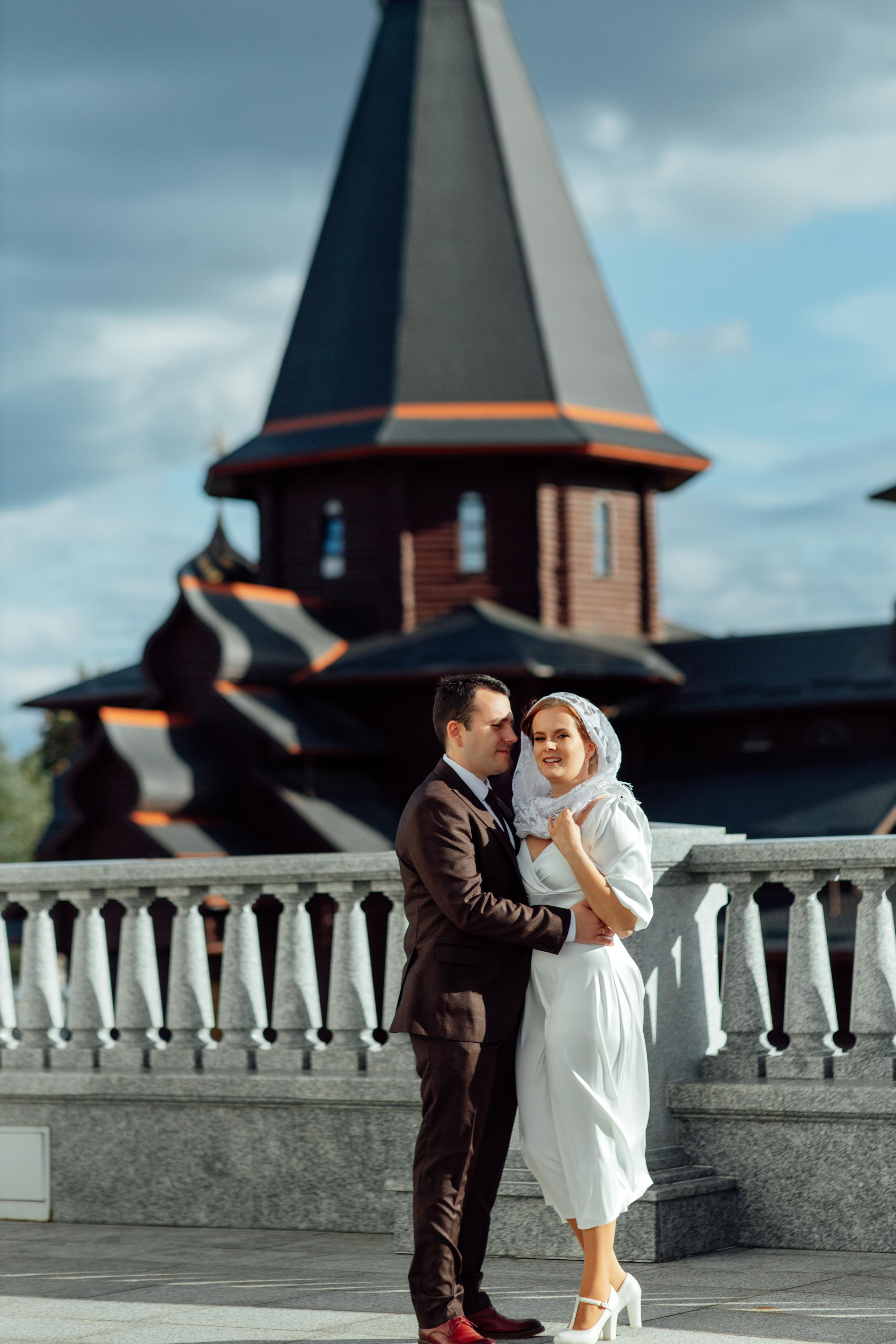 Кирилл и Александра, Храм Всех Святых, Минск октябрь 22