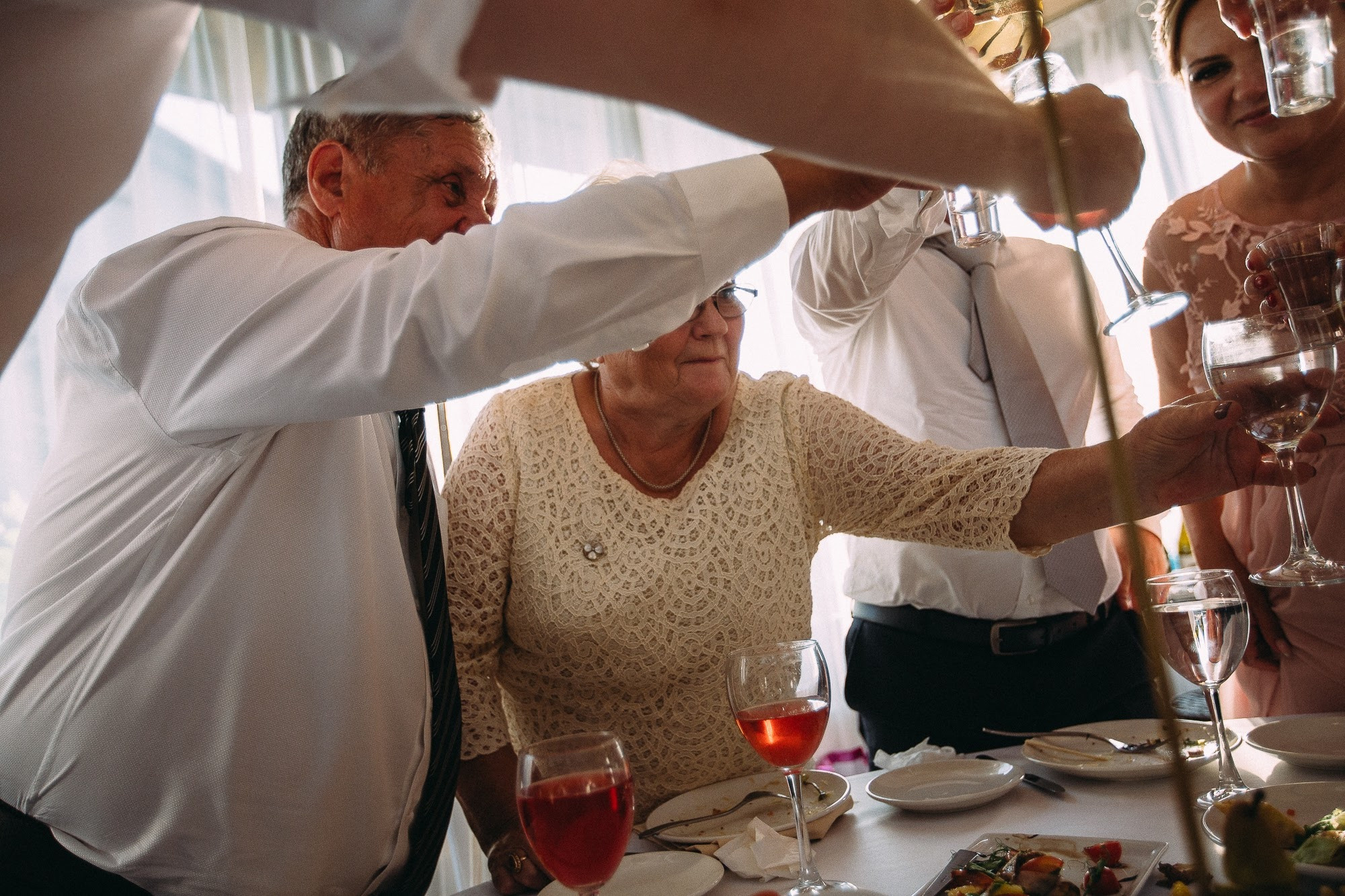 Молоко и немного везения. Свадебный и семейный фотограф в Екатеринбурге Илья Рихтер