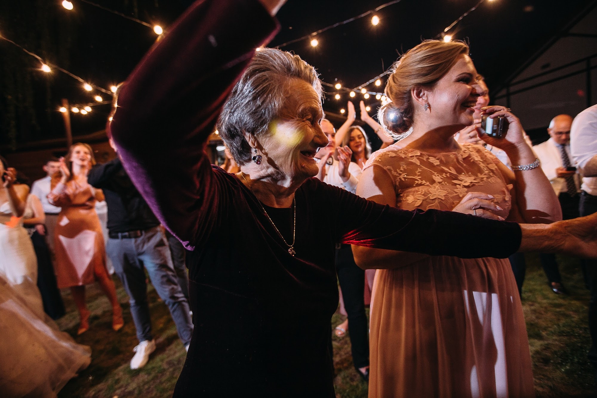 Молоко и немного везения. Свадебный и семейный фотограф в Екатеринбурге Илья Рихтер