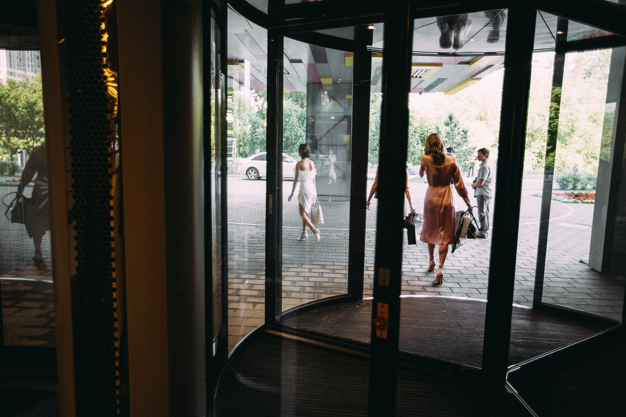 Молоко и немного везения. Свадебный и семейный фотограф в Екатеринбурге Илья Рихтер