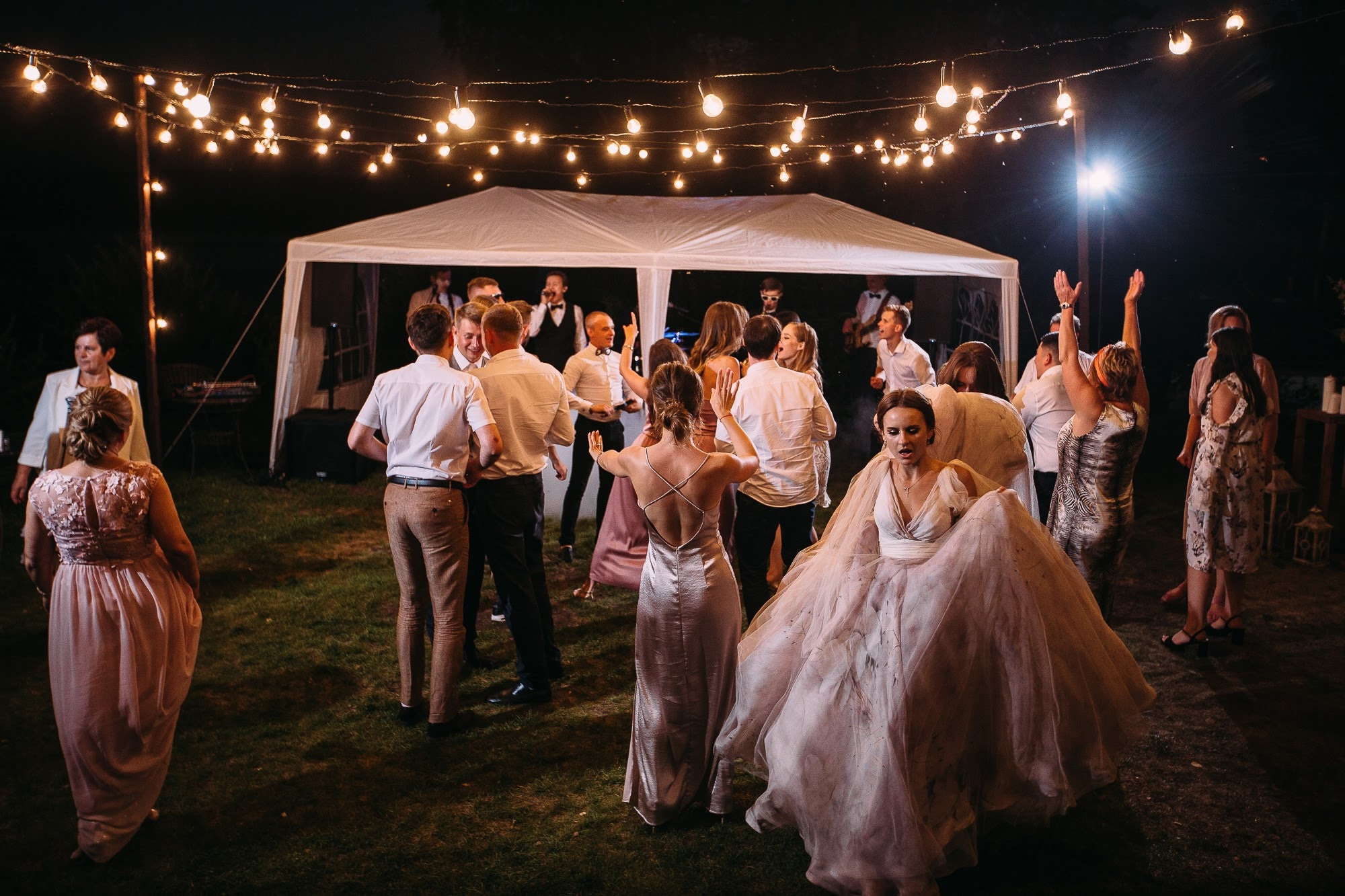 Молоко и немного везения. Свадебный и семейный фотограф в Екатеринбурге Илья Рихтер