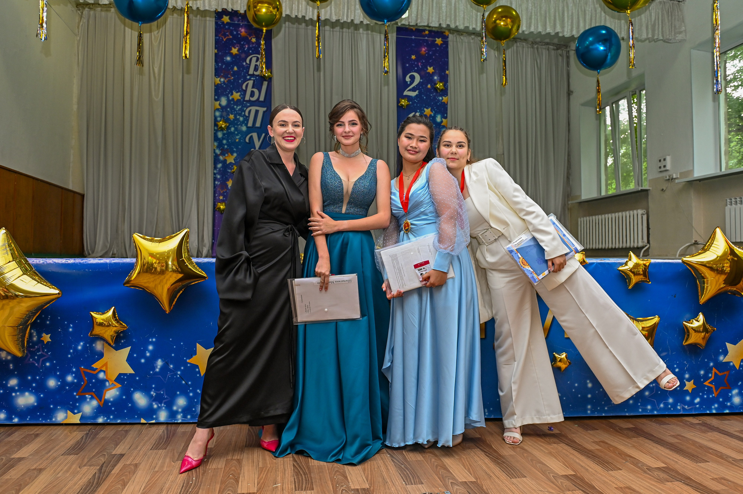 Выпускной 61 школа. Семейный и свадебный фотограф во Владивостоке